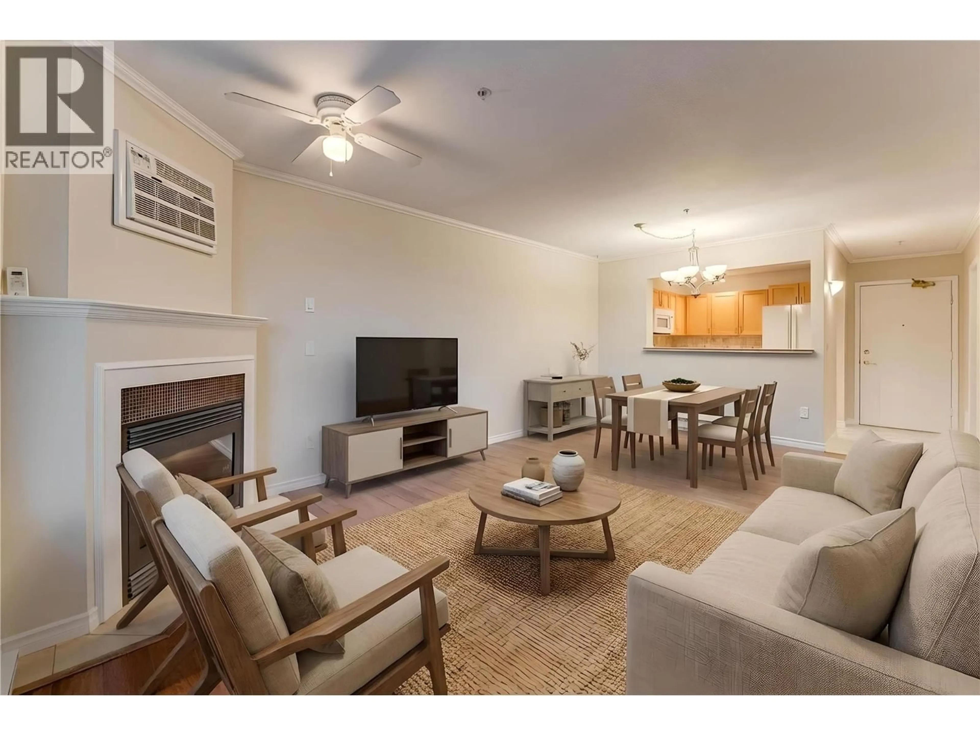 Living room with furniture, unknown for 102 - 3320 CENTENNIAL DRIVE, Vernon British Columbia V1T9M4