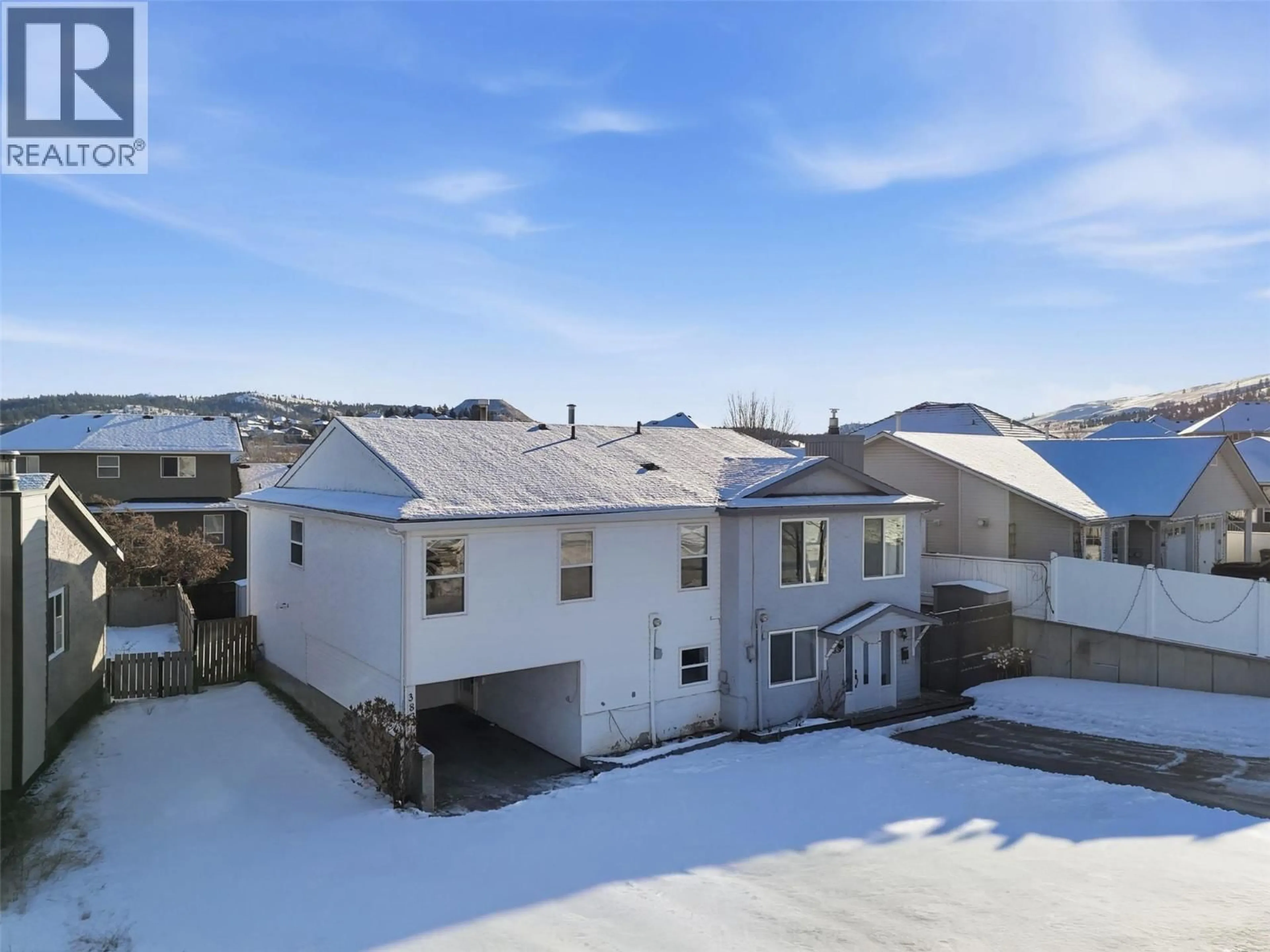 A pic from outside/outdoor area/front of a property/back of a property/a pic from drone, unknown for 383 HOLLYBURN DRIVE, Kamloops British Columbia V2E1Y9