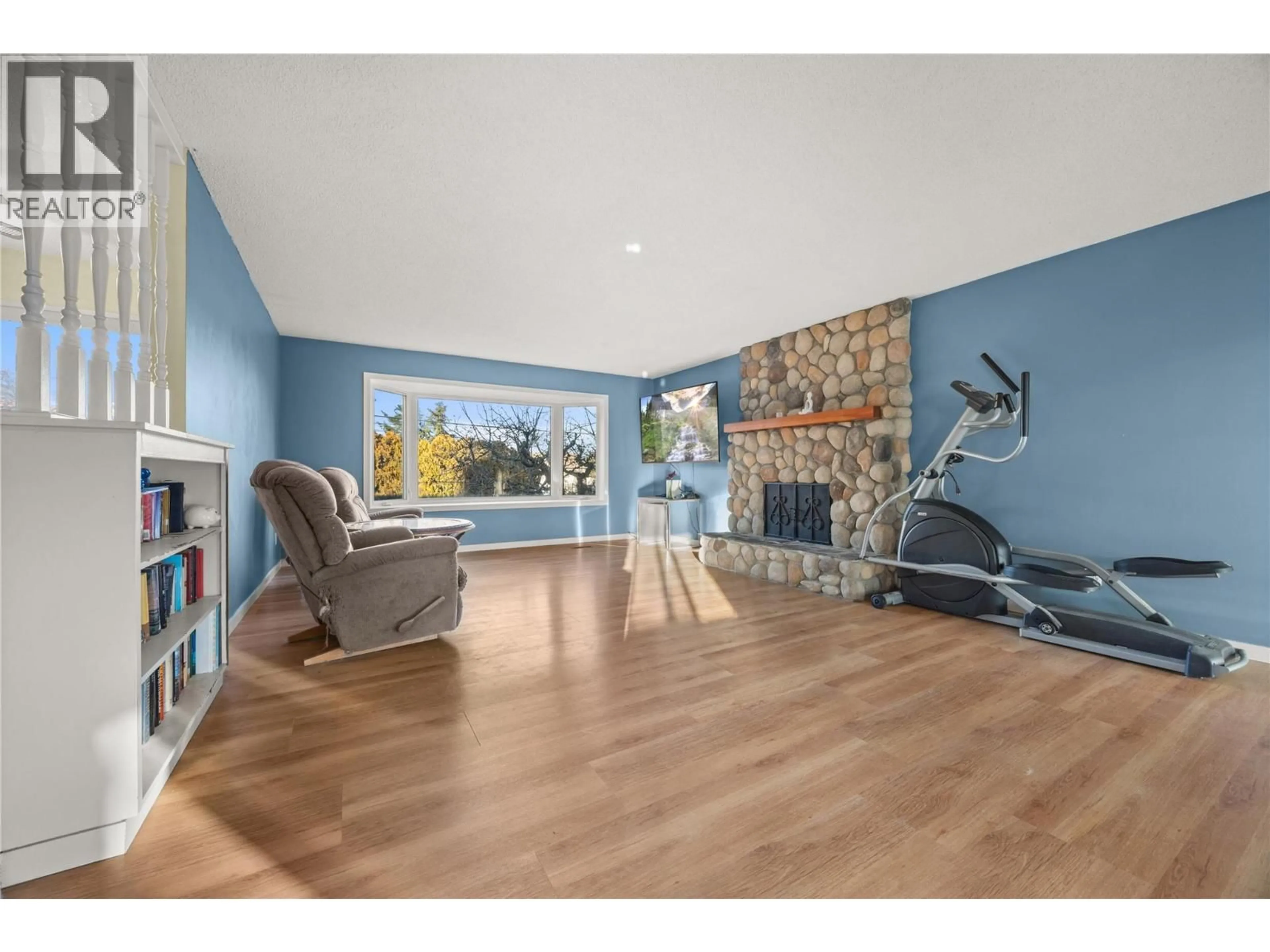 Unknown for 2535 CRESTVIEW ROAD, West Kelowna British Columbia V1Z1Z4