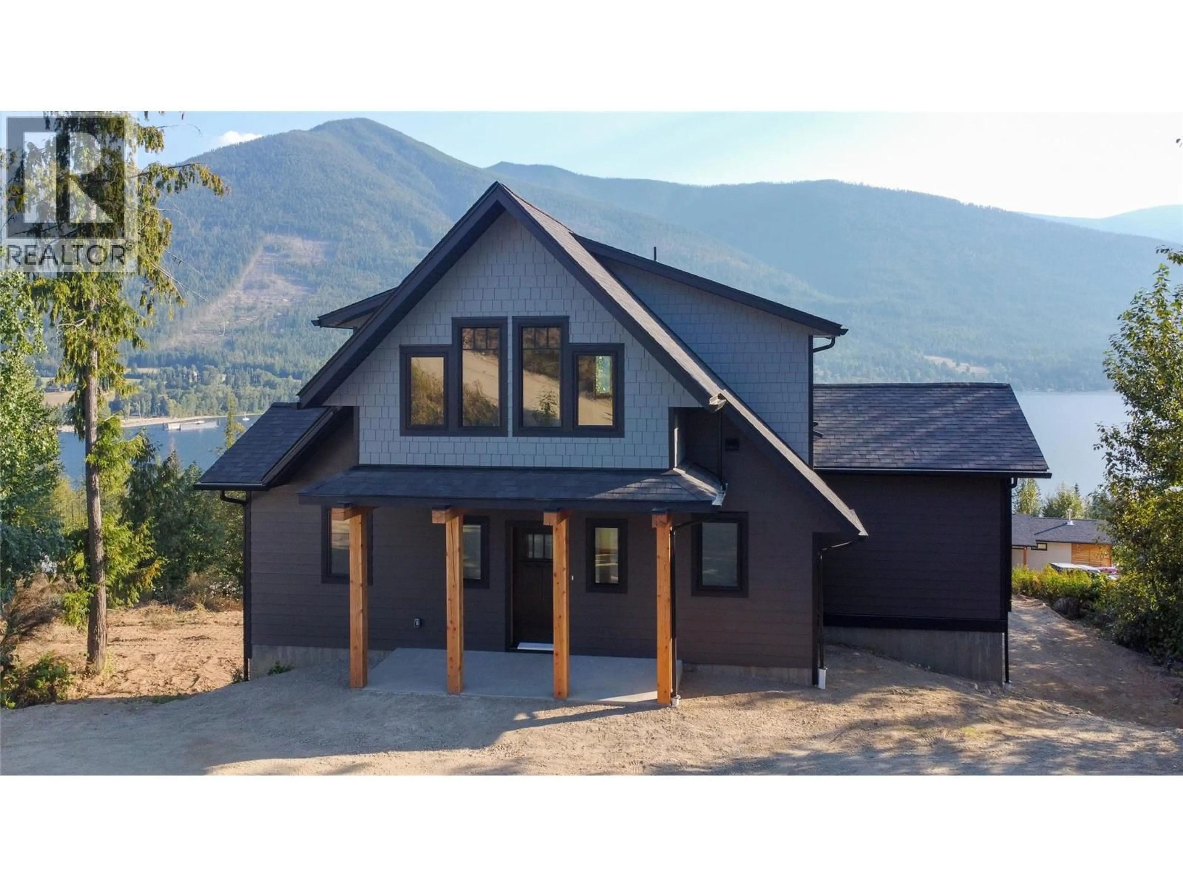Home with vinyl exterior material, mountain view for 145 LAKEVIEW DRIVE, Nelson British Columbia V1L6W6