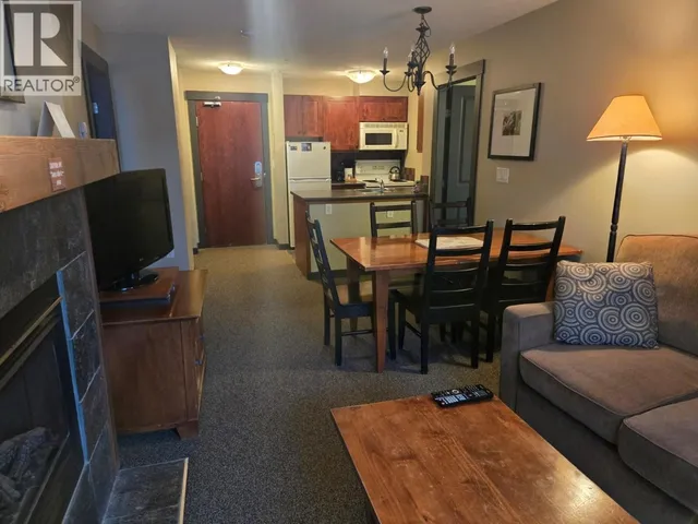 406 - 2070 SUMMIT DRIVE, Panorama 4