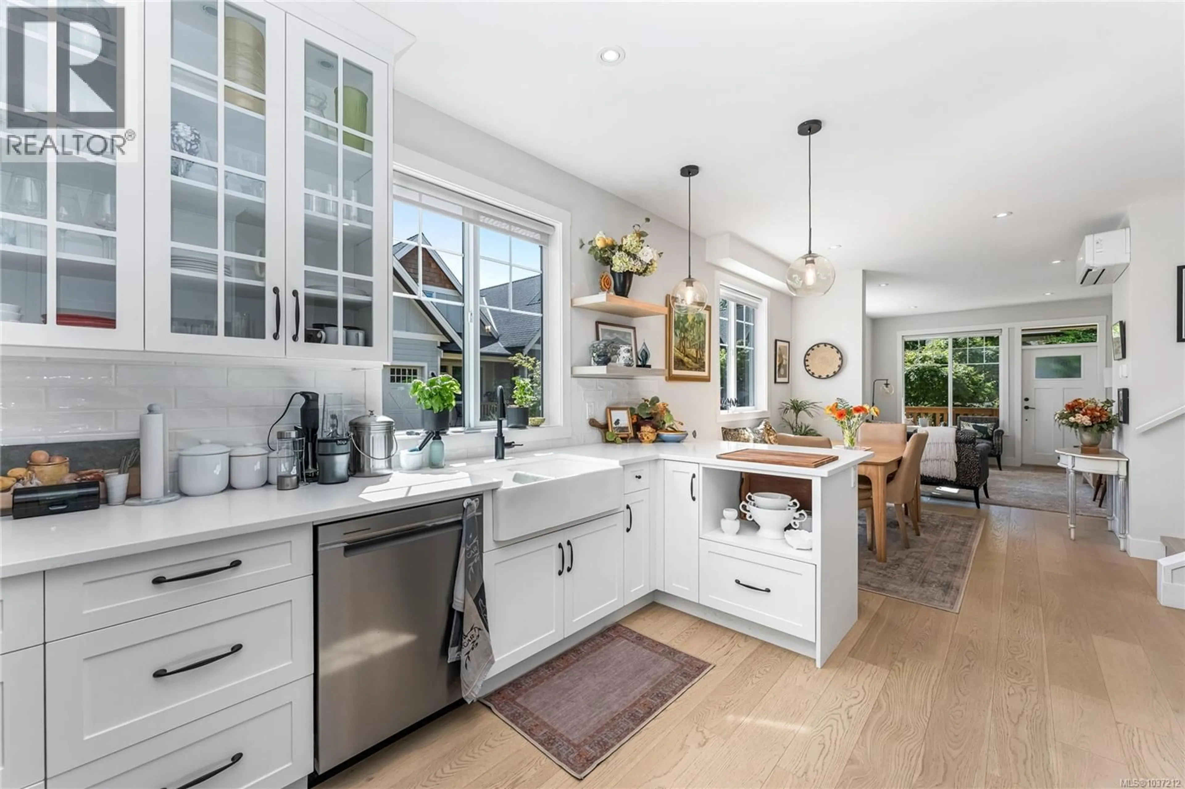 Open concept kitchen, ceramic/tile floor for 105 - 3003 KEYSTONE DRIVE, Duncan British Columbia V9L0E1