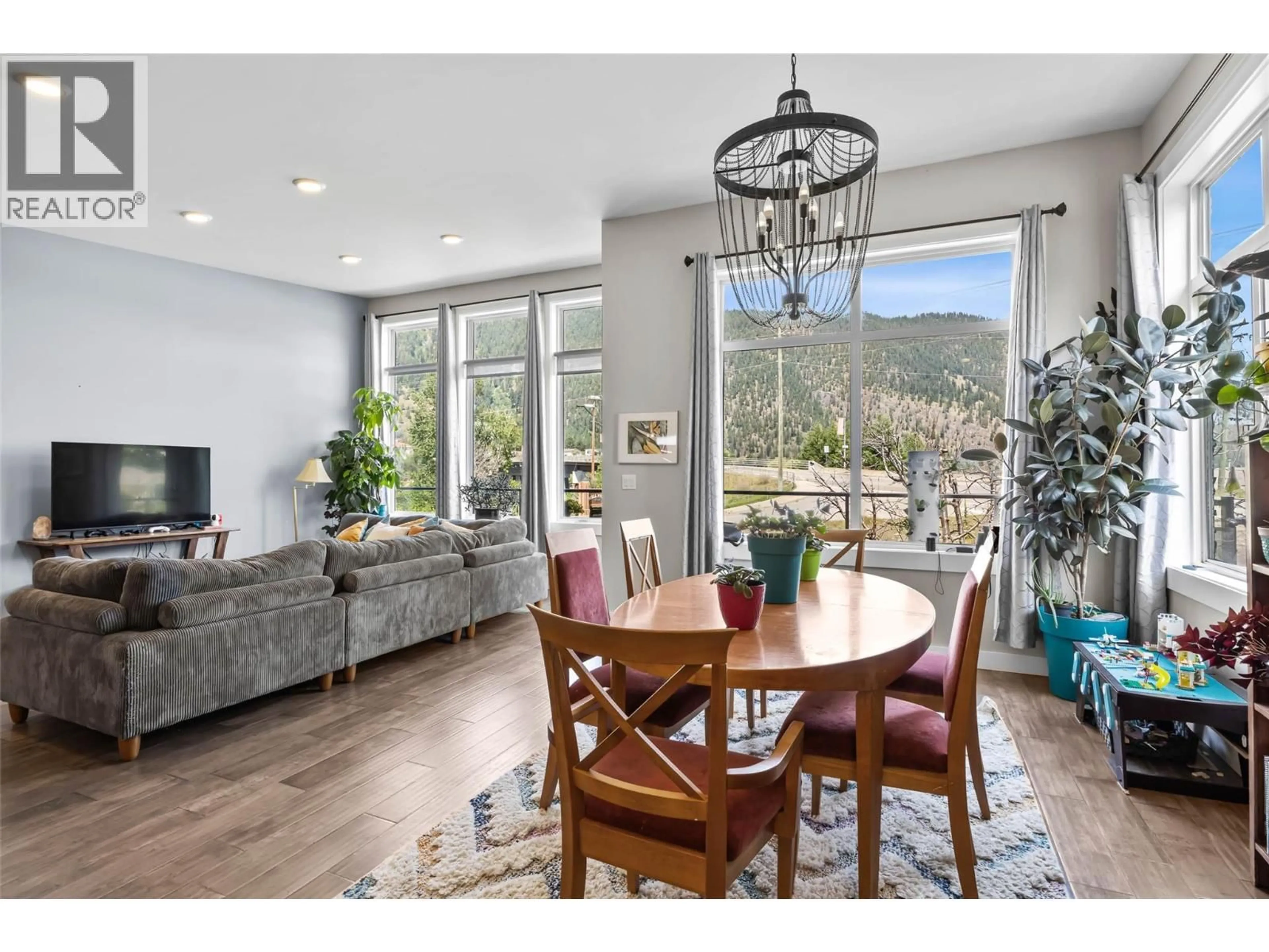 Dining room, wood/laminate floor for 637 MILL ROAD, Chase British Columbia V0E1M0