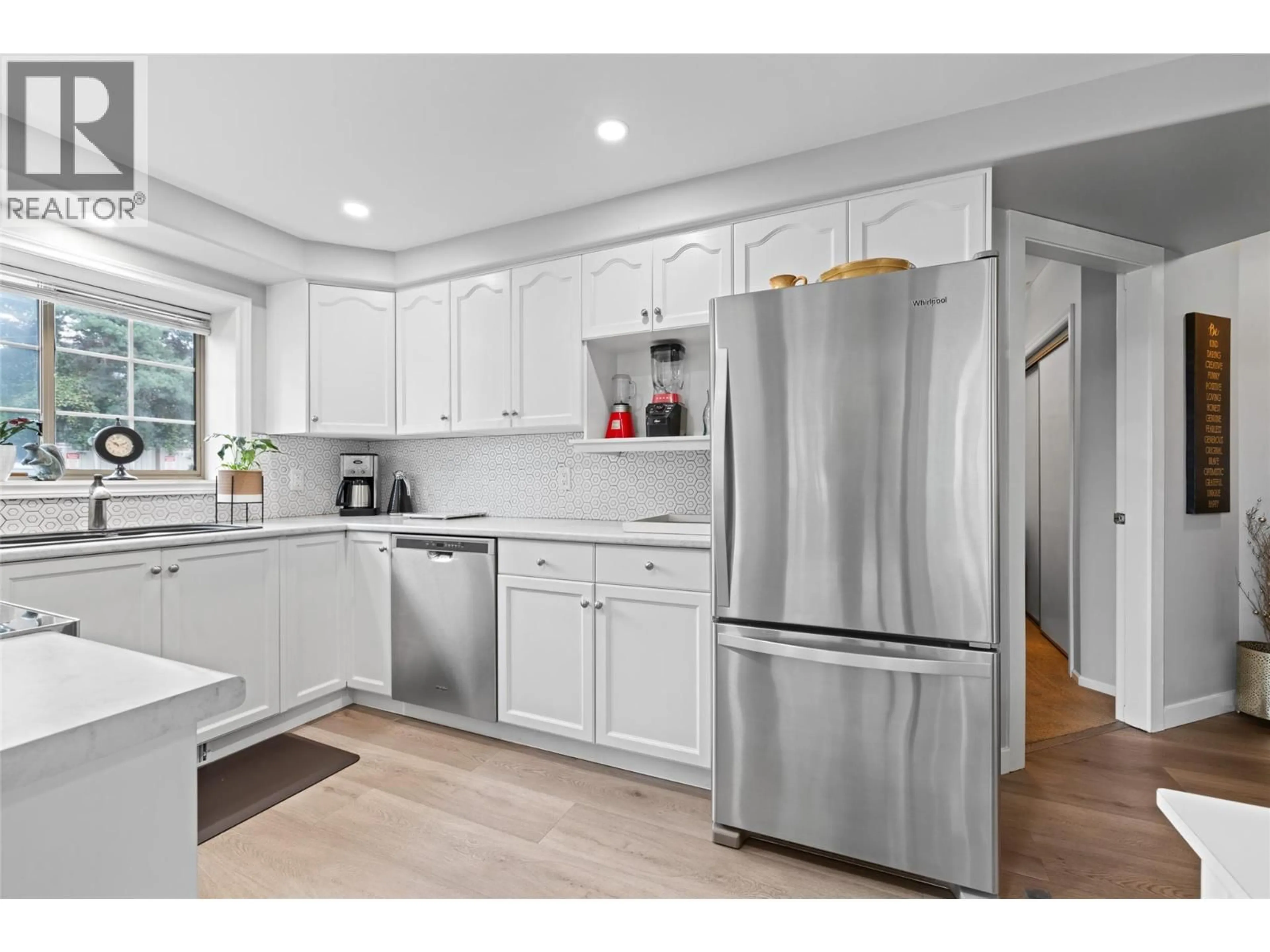 Open concept kitchen, unknown for 115 - 3335 RICHTER STREET, Kelowna British Columbia V1W3Y1