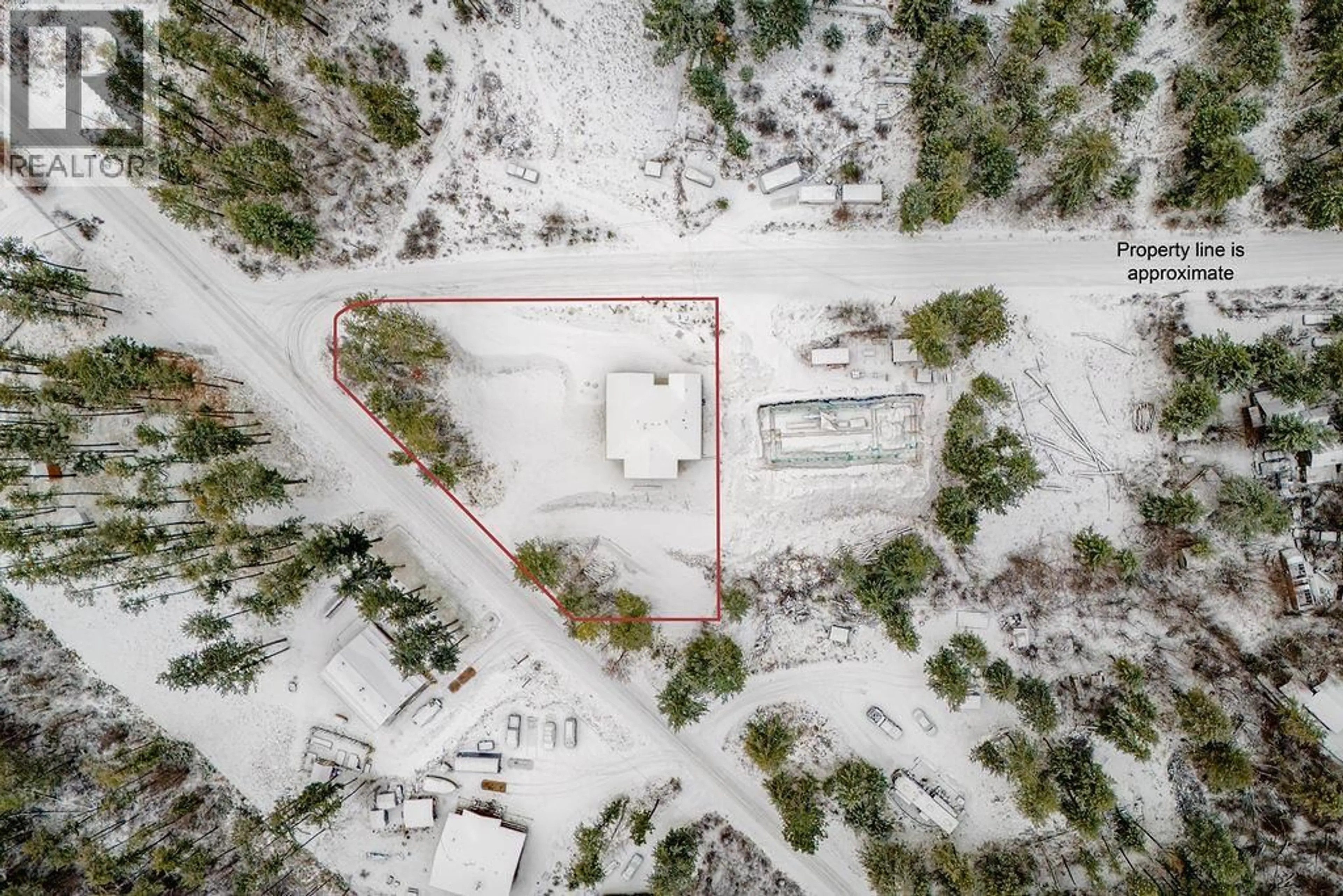 A pic from outside/outdoor area/front of a property/back of a property/a pic from drone, street for 766 BALSAM ROAD, Kelowna British Columbia V1Z3V8