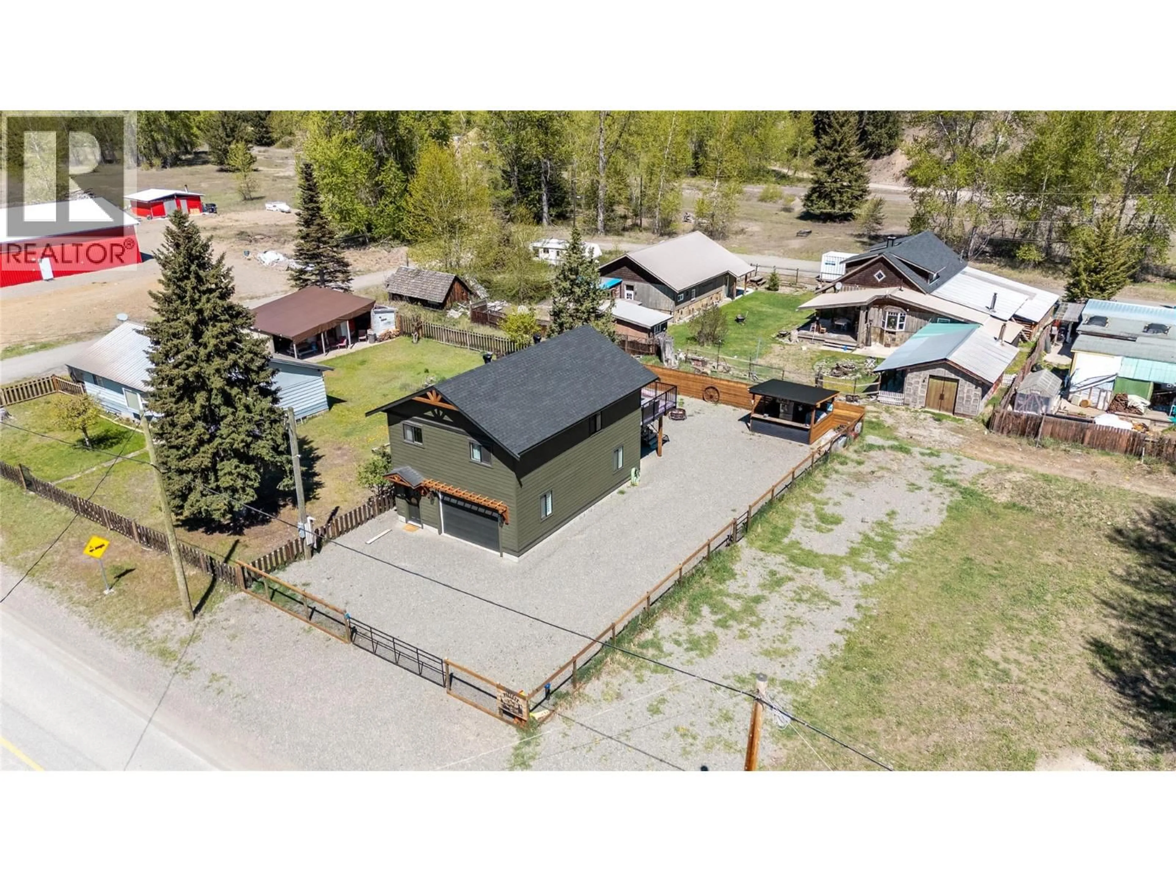 A pic from outside/outdoor area/front of a property/back of a property/a pic from drone, unknown for 1890 MAIN STREET, Coalmont-Tulameen British Columbia V0X1W0