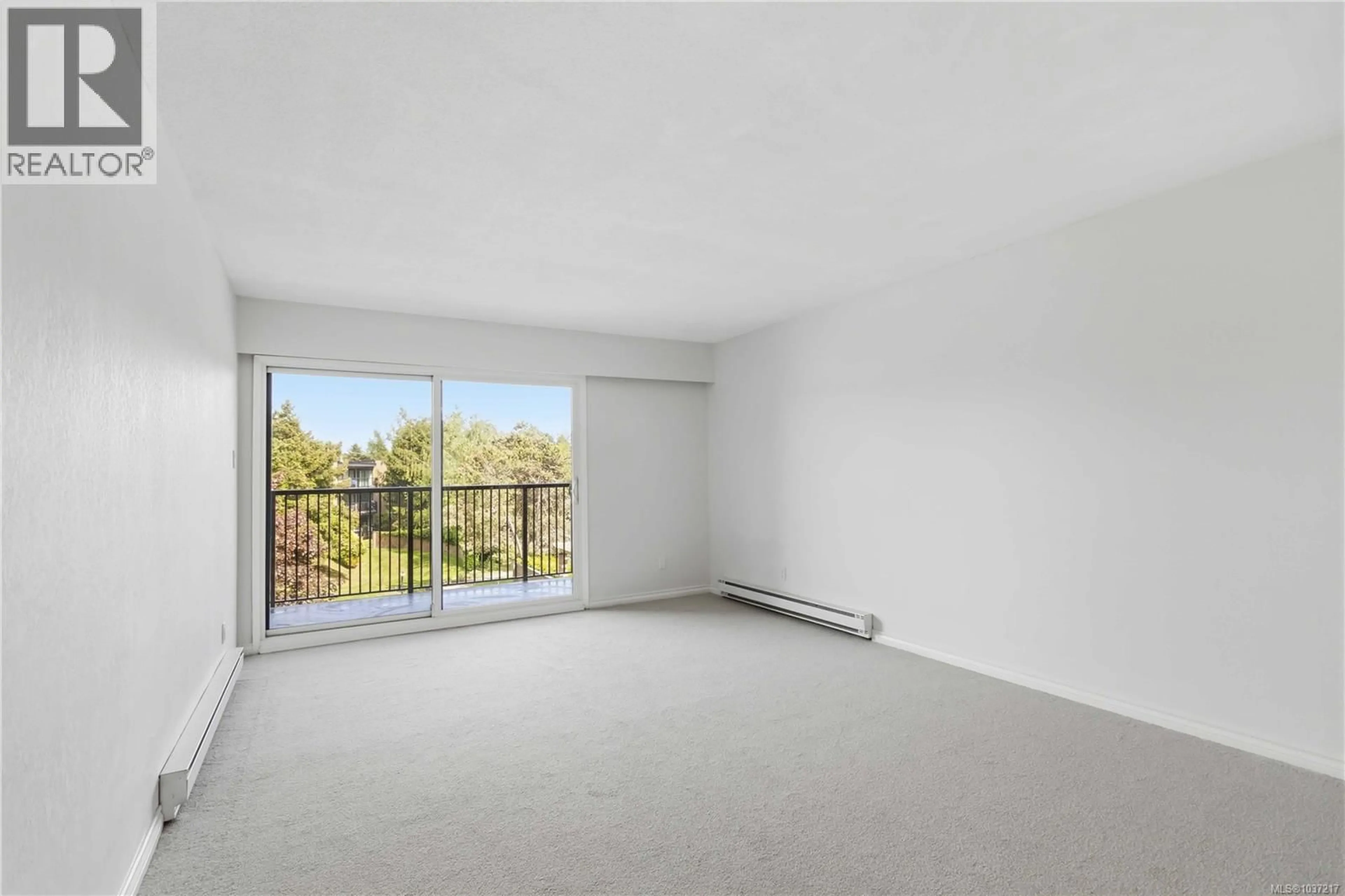 A pic of a room for 305 - 1870 MCKENZIE AVENUE, Saanich British Columbia V8N4X3
