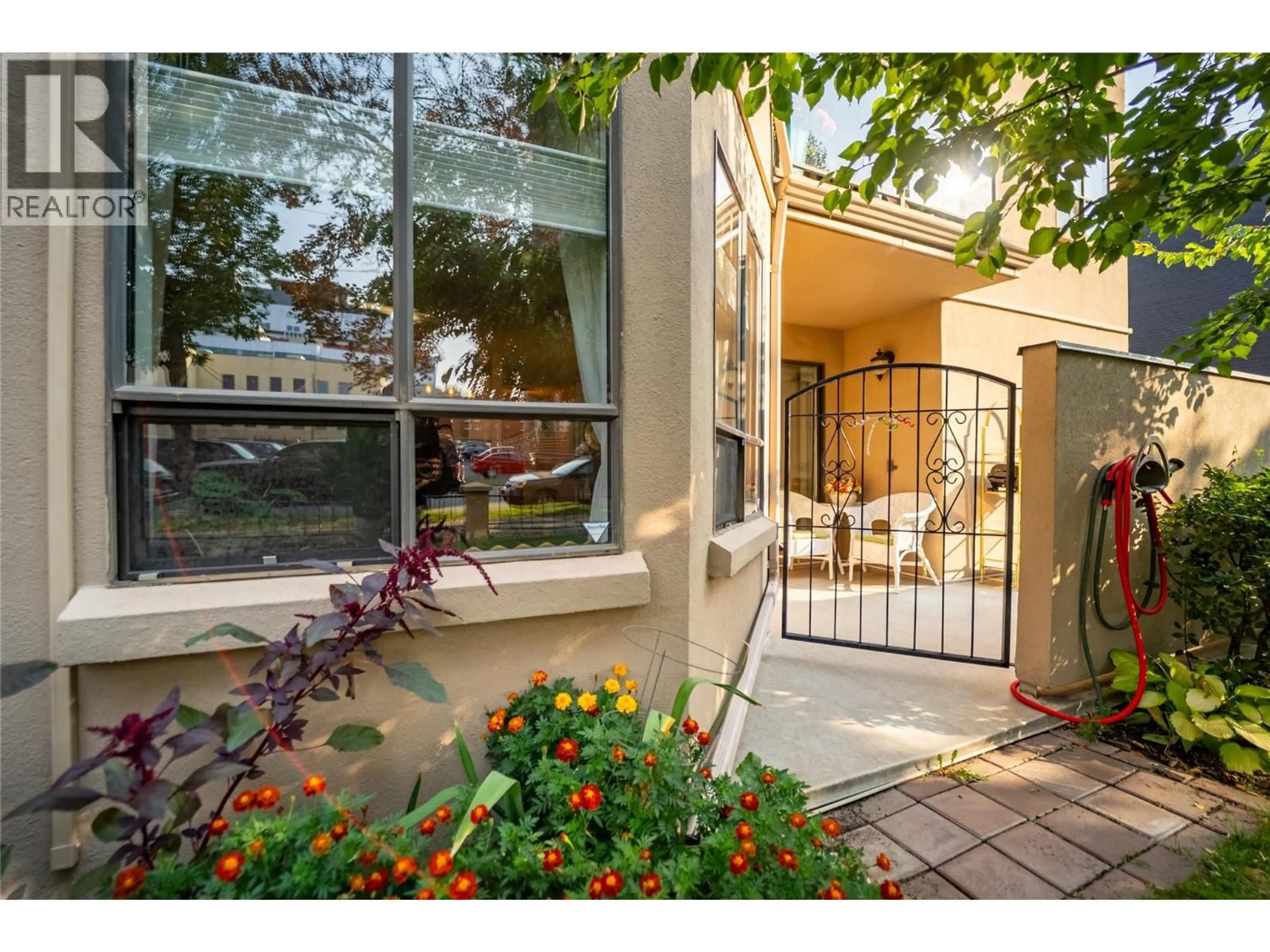 Indoor entryway for 108 - 338 NICOLA STREET, Kamloops British Columbia V2C2P5