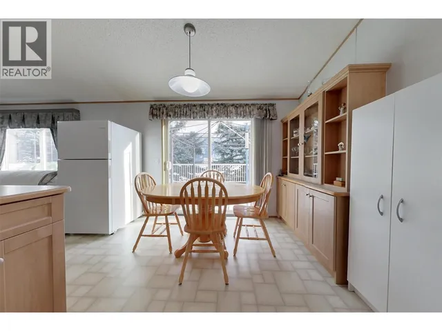 2404 28TH STREET, Lister 4