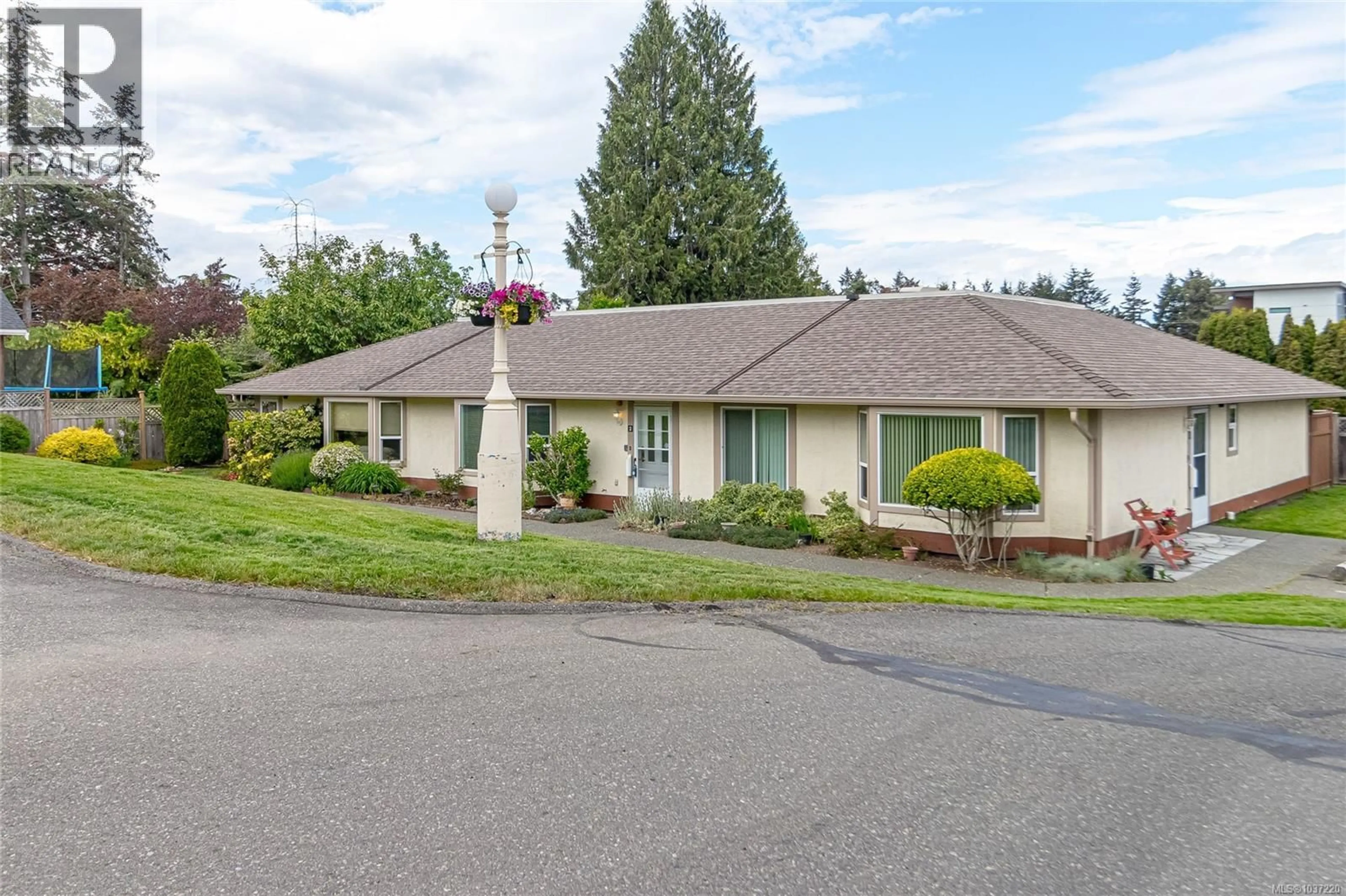 Home with vinyl exterior material, street for 2 - 100 ABBEY LANE, Parksville British Columbia V9P1N4