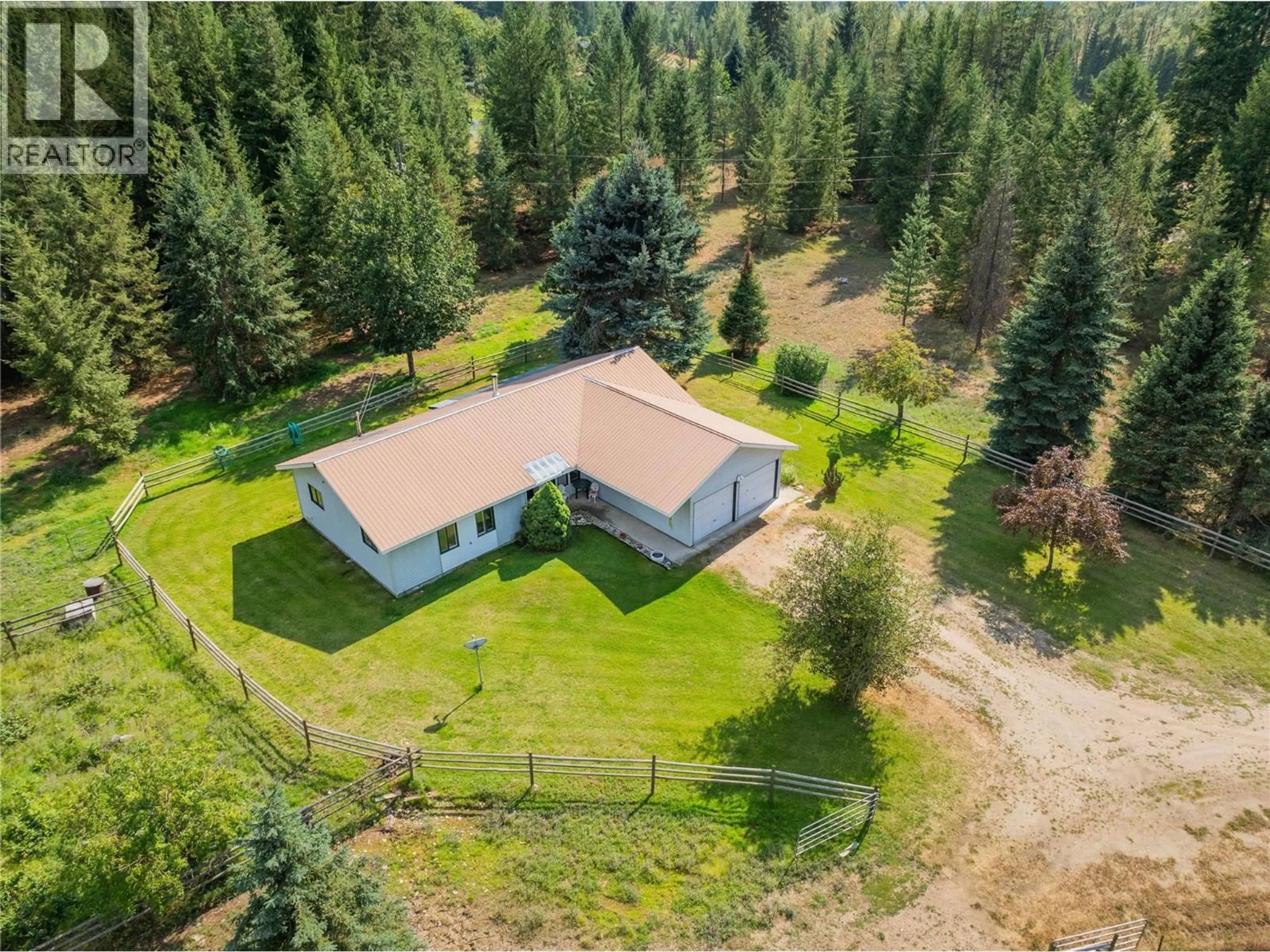 A pic from outside/outdoor area/front of a property/back of a property/a pic from drone, forest/trees view for 5132 PEDRO CREEK ROAD, Winlaw British Columbia V0G2J0