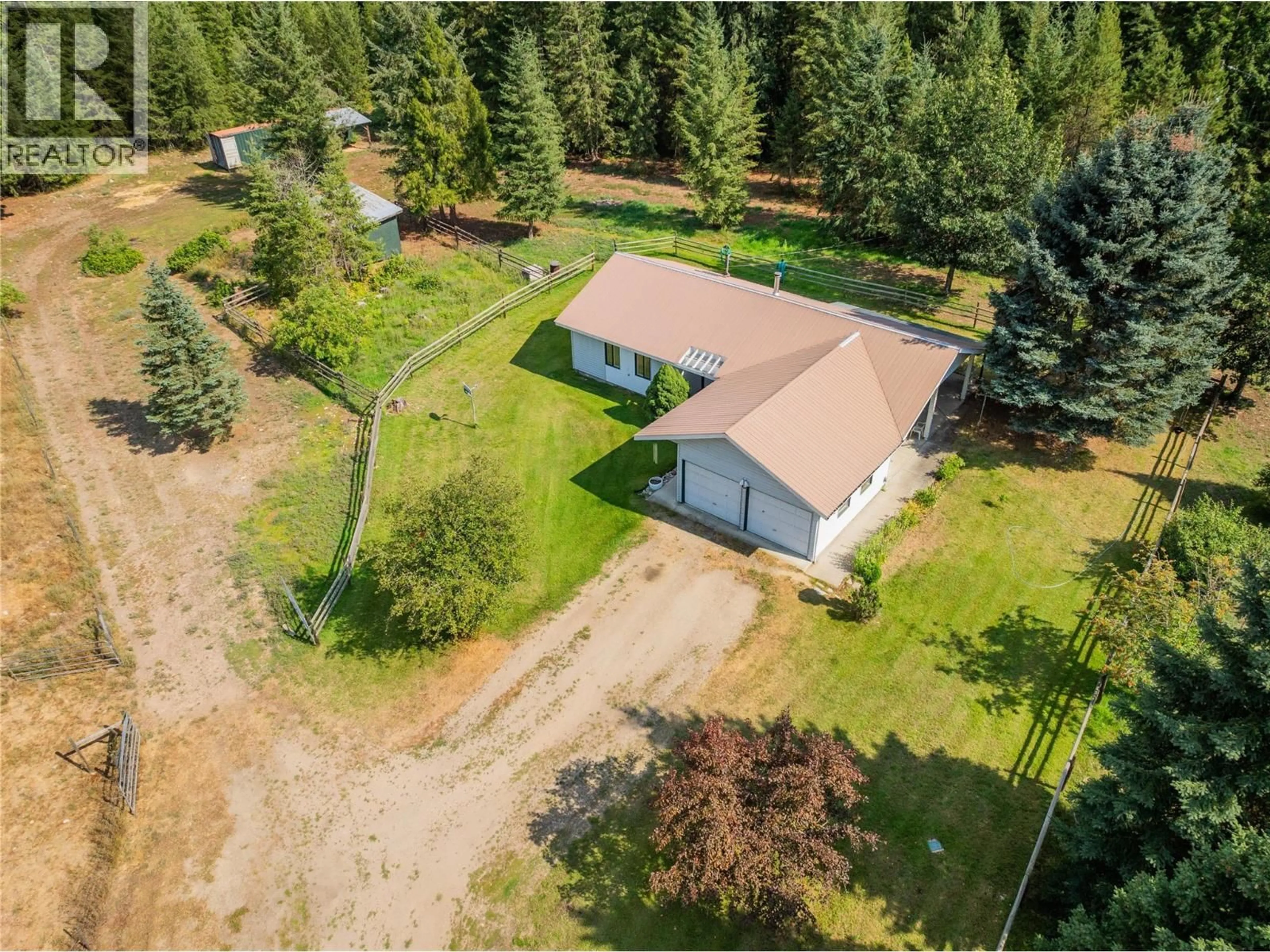 A pic from outside/outdoor area/front of a property/back of a property/a pic from drone, forest/trees view for 5132 PEDRO CREEK ROAD, Winlaw British Columbia V0G2J0