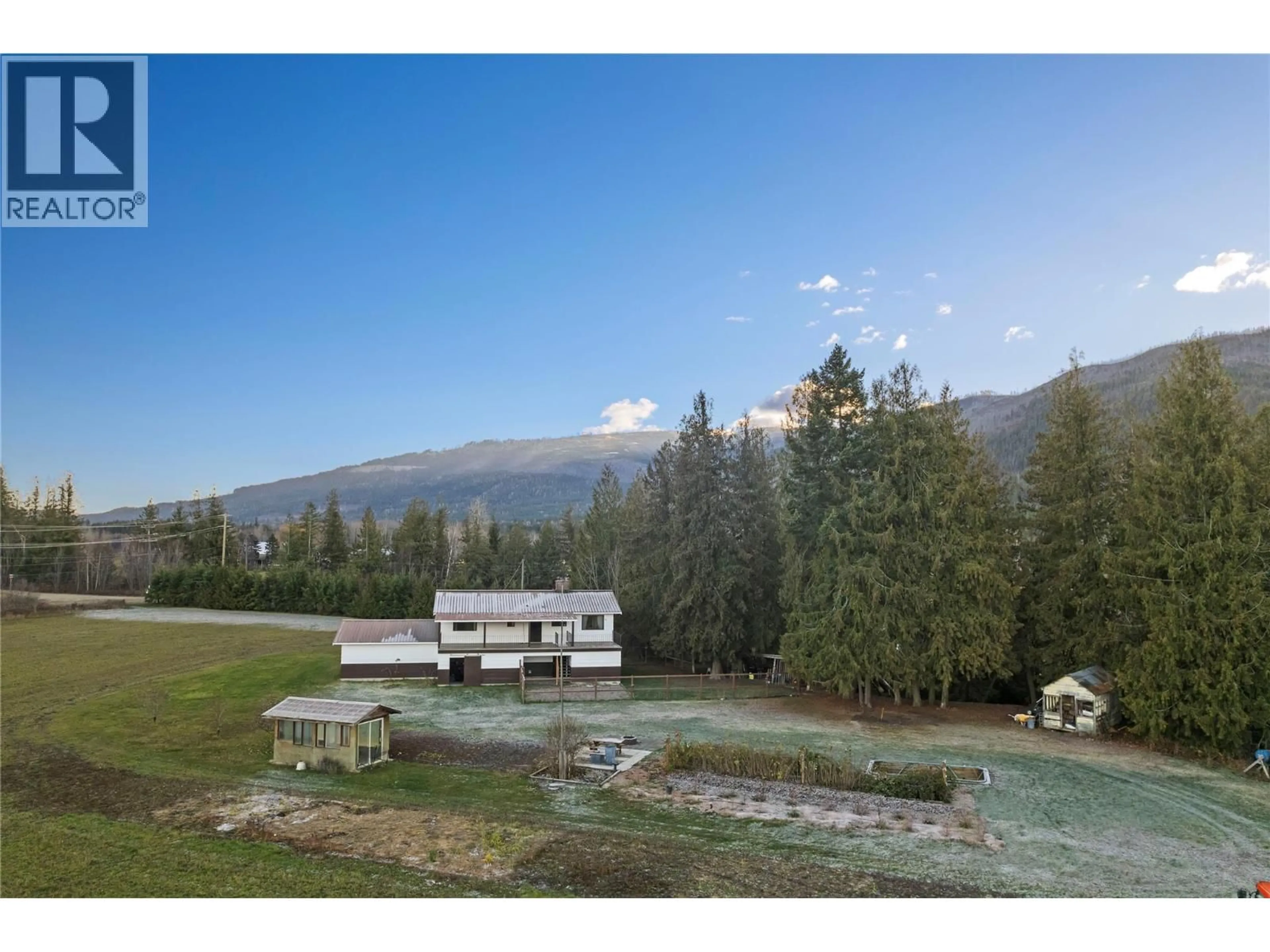 A pic from outside/outdoor area/front of a property/back of a property/a pic from drone, mountain view for 1307 FREDRICKSON ROAD, Sorrento British Columbia V0E2W1