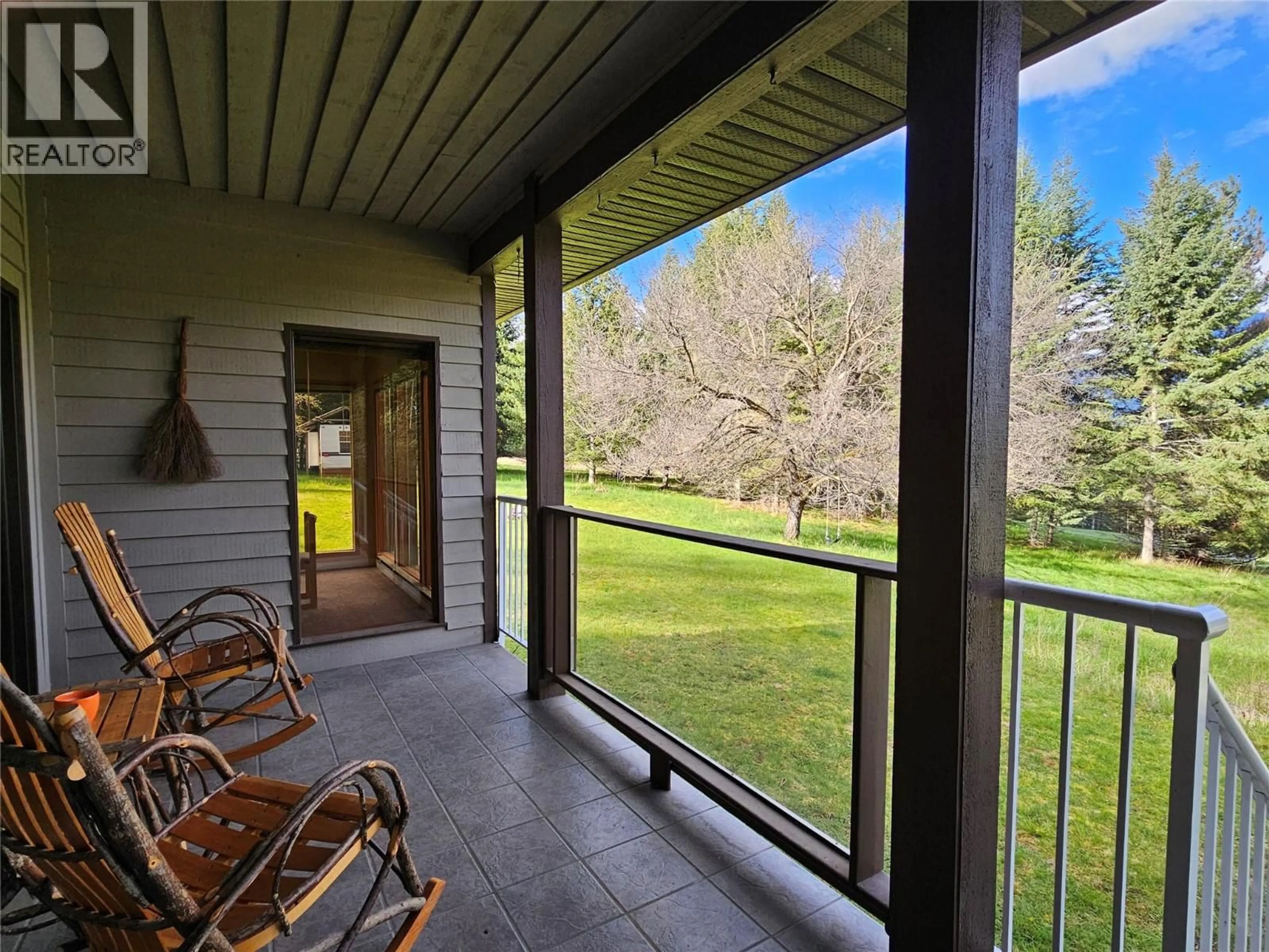 Patio, water/lake/river/ocean view for 1283 RIONDEL ROAD, Riondel British Columbia V0B2B0