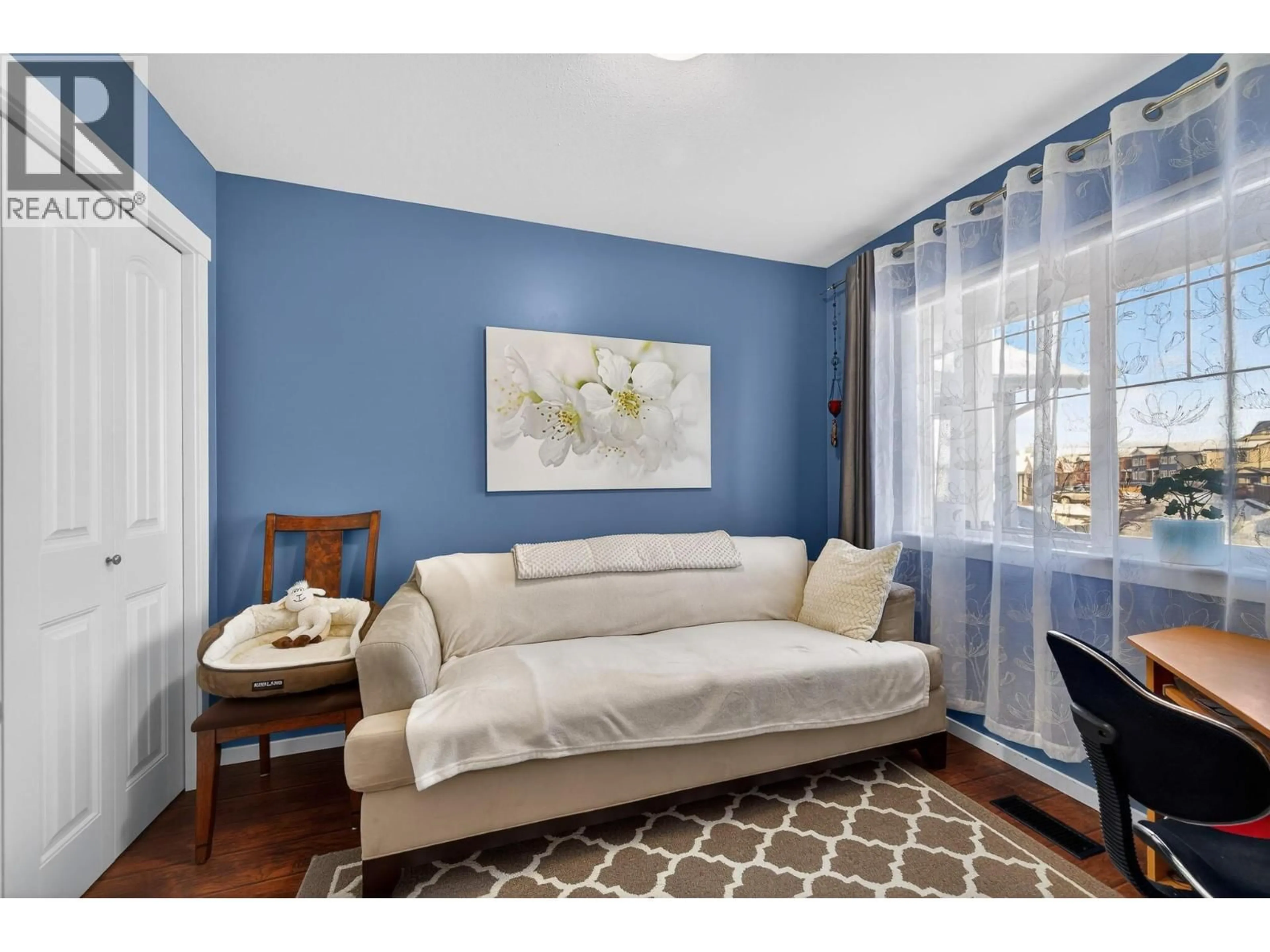 Living room with furniture, unknown for 15 - 1760 COPPERHEAD DRIVE, Kamloops British Columbia V1S2B4