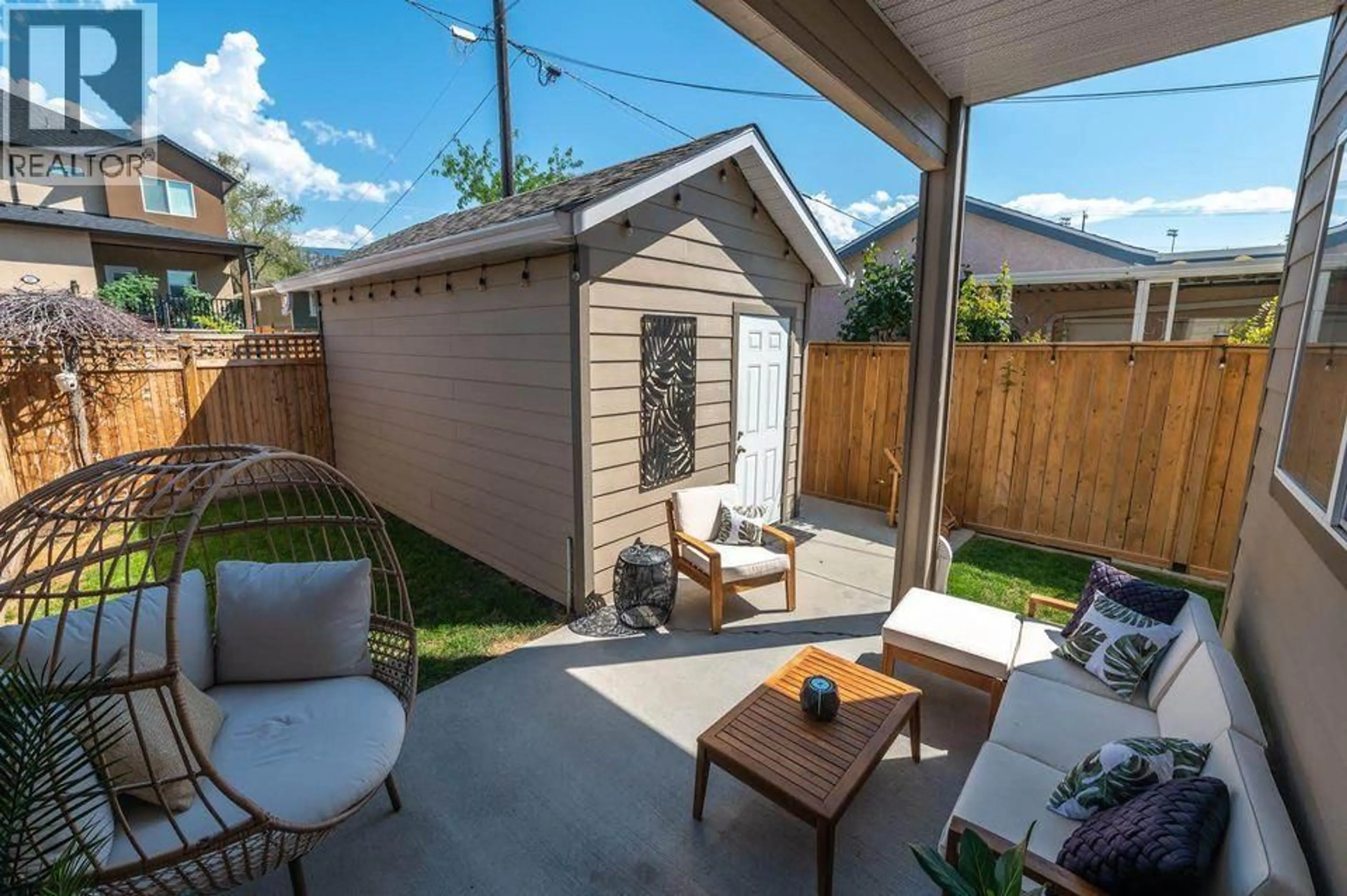 Patio, street for 102 - 642 VAN HORNE STREET, Penticton British Columbia V2A4L1