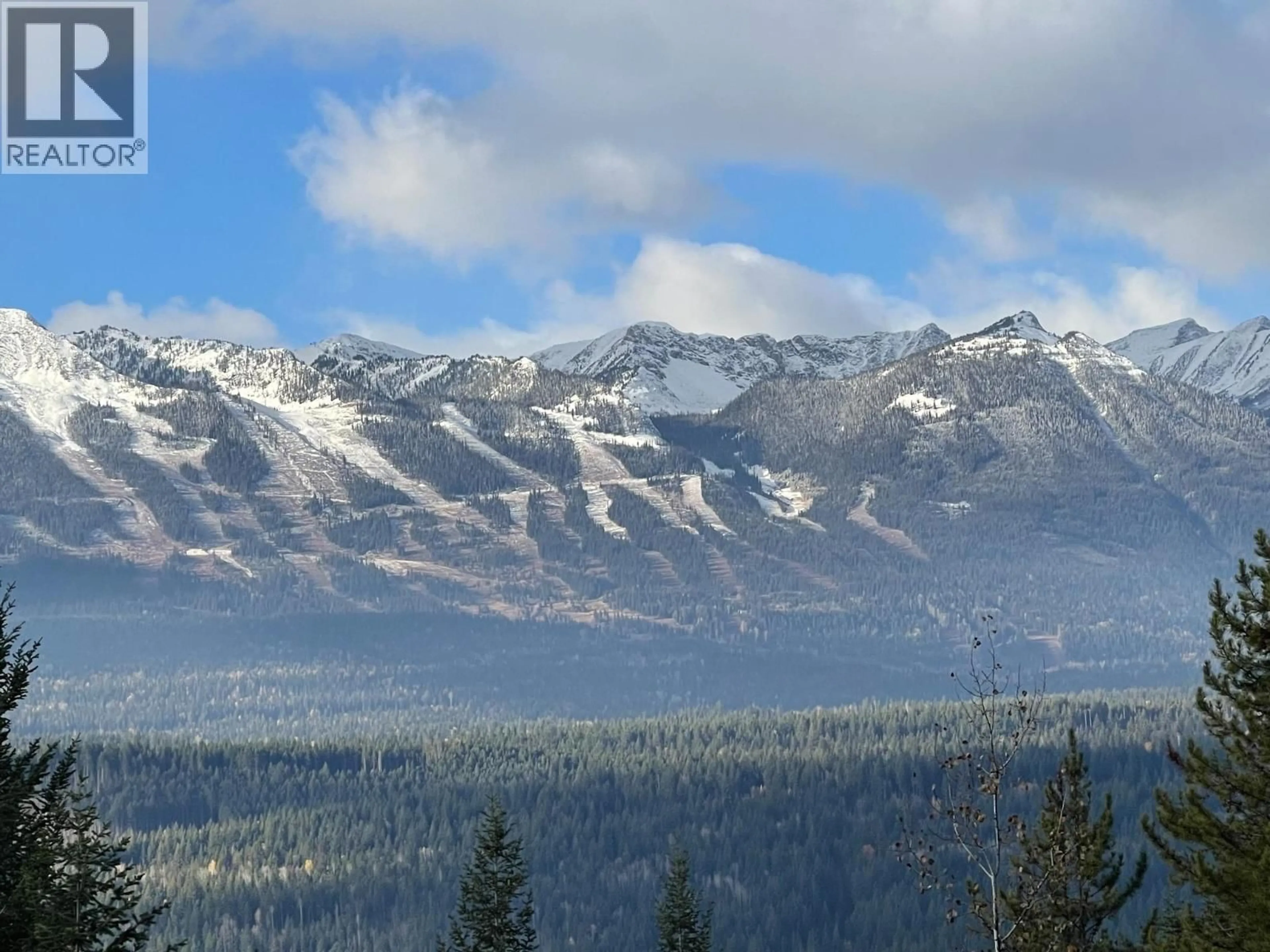 Blurry image for 1517 QUARTZ CRESCENT, Golden British Columbia V0A1H1