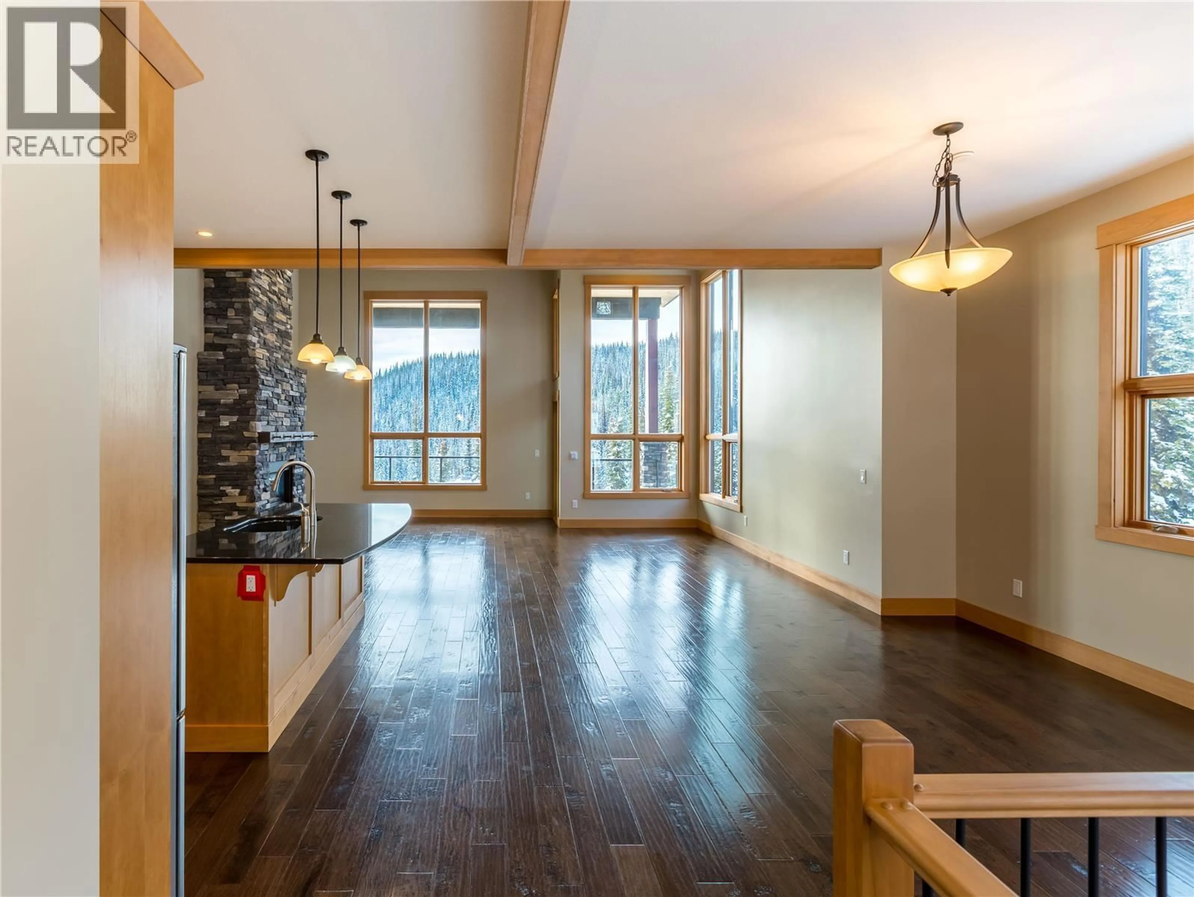 Indoor foyer for 9966 PURCELL DRIVE, Silver Star British Columbia V1B0S1