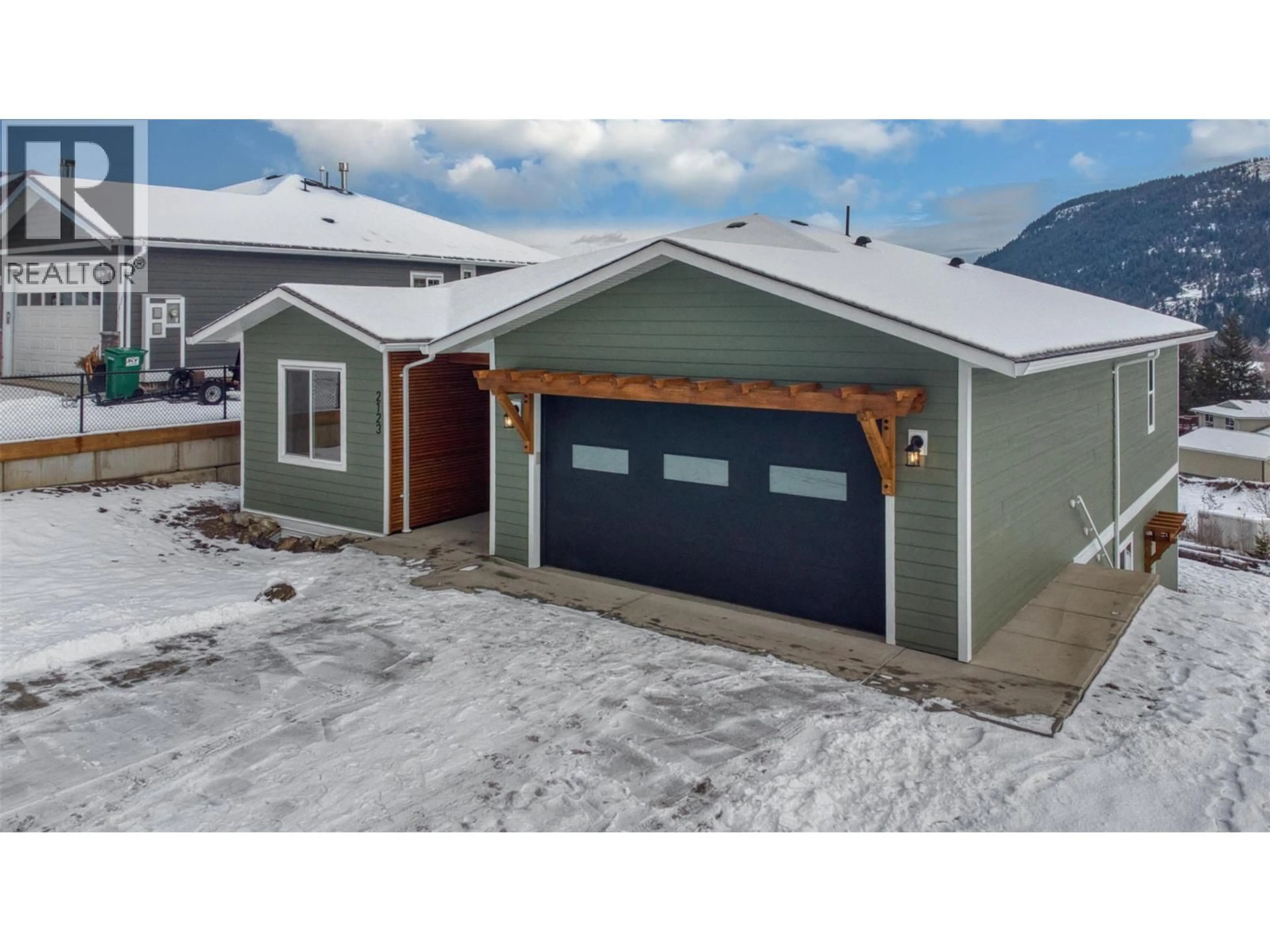 Unknown for 2123 MOUNTAIN VIEW AVENUE, Lumby British Columbia V0E2G0