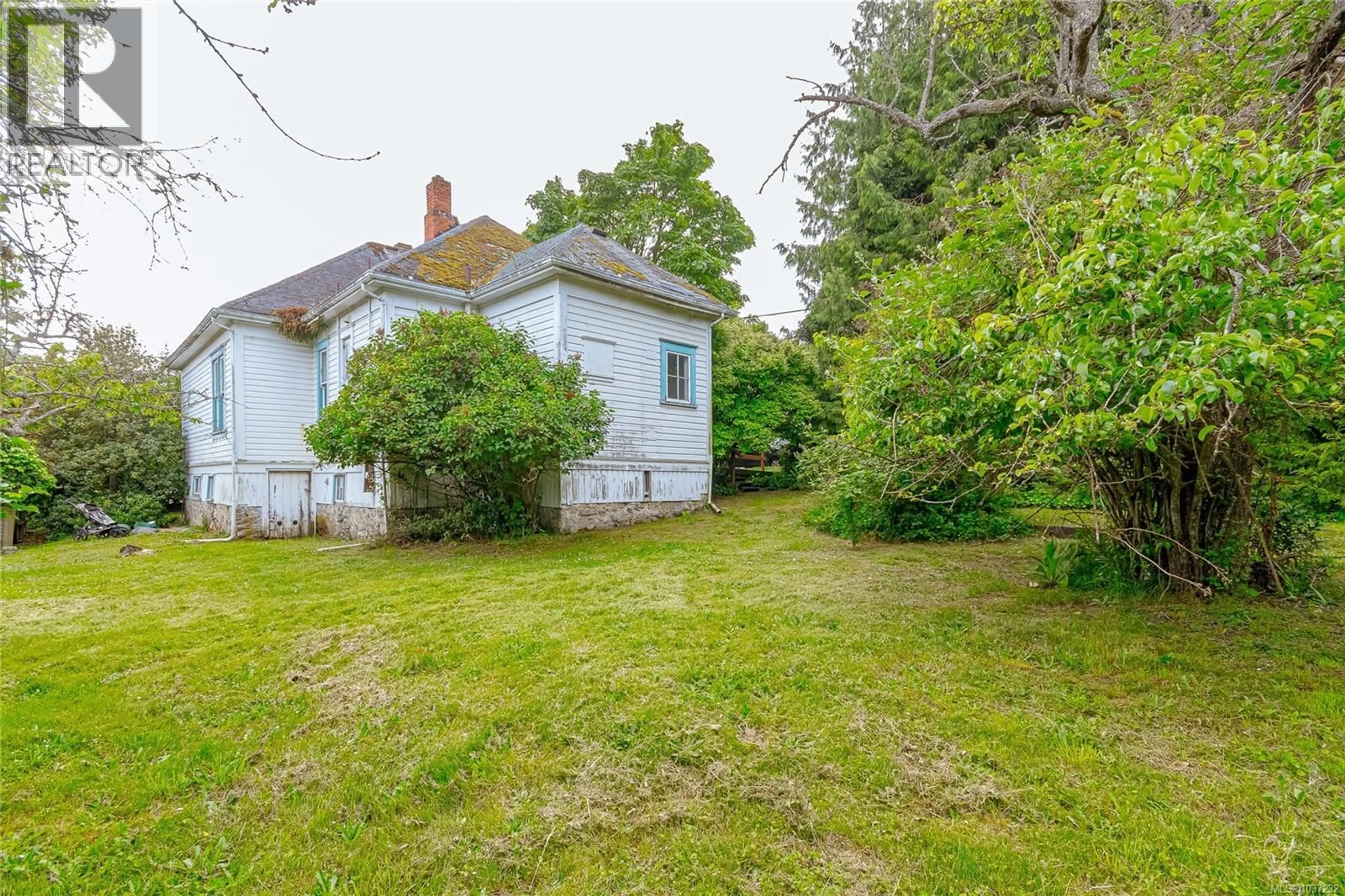 Unknown for 225 SKINNER STREET SOUTHEAST, Victoria British Columbia V9A3B2