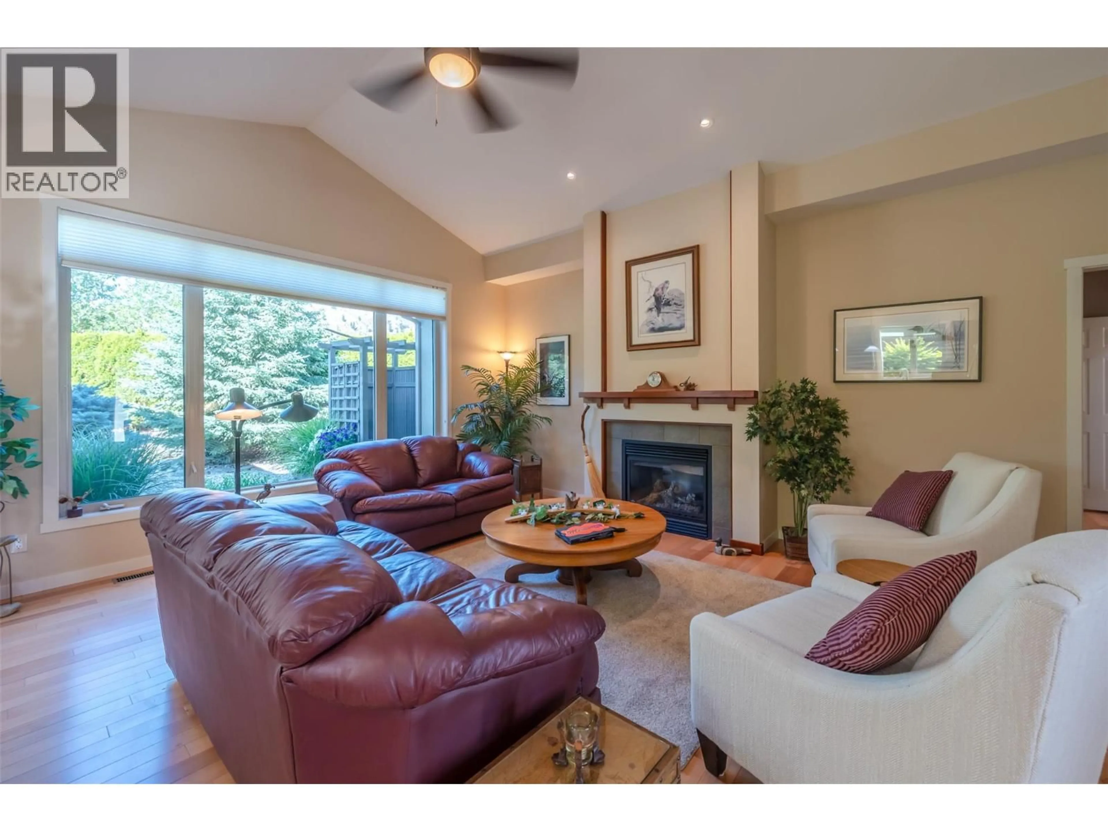 Living room with furniture, unknown for 26 - 6833 MEADOWS DRIVE, Oliver British Columbia V0H1T4