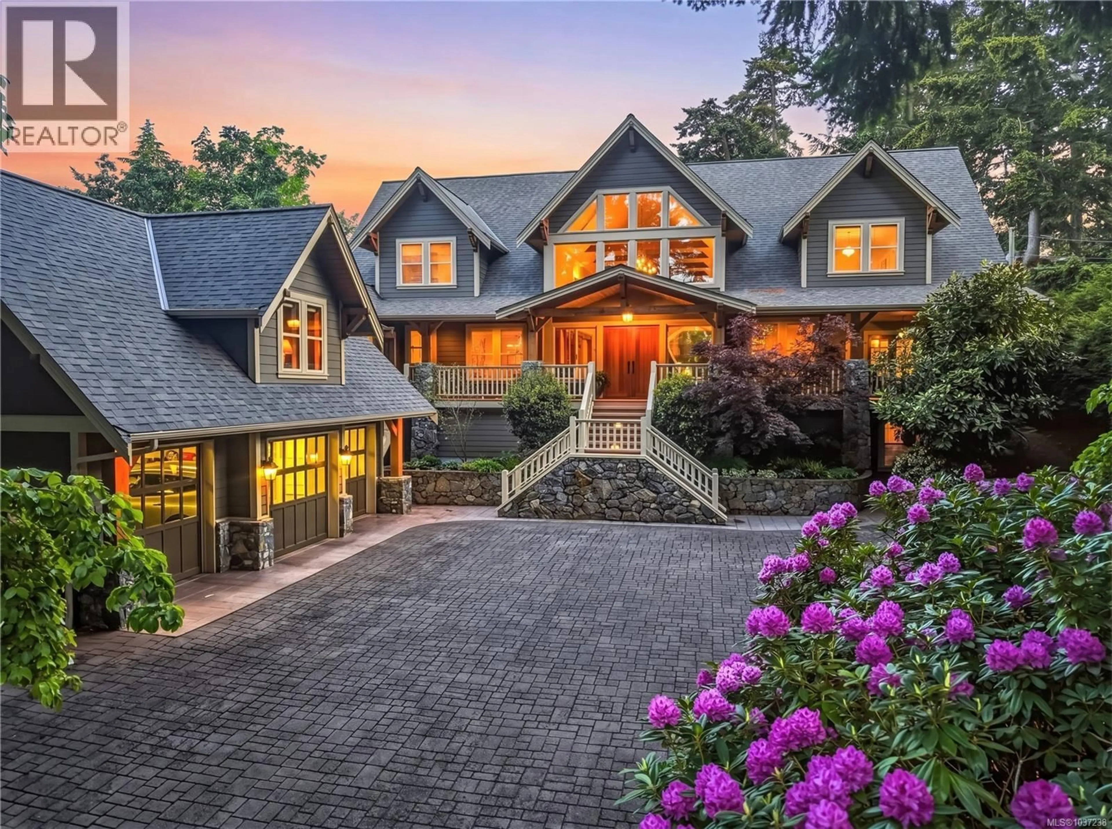 Home with brick exterior material, unknown for 2985 BAYNES ROAD, Saanich British Columbia V8N1Y4