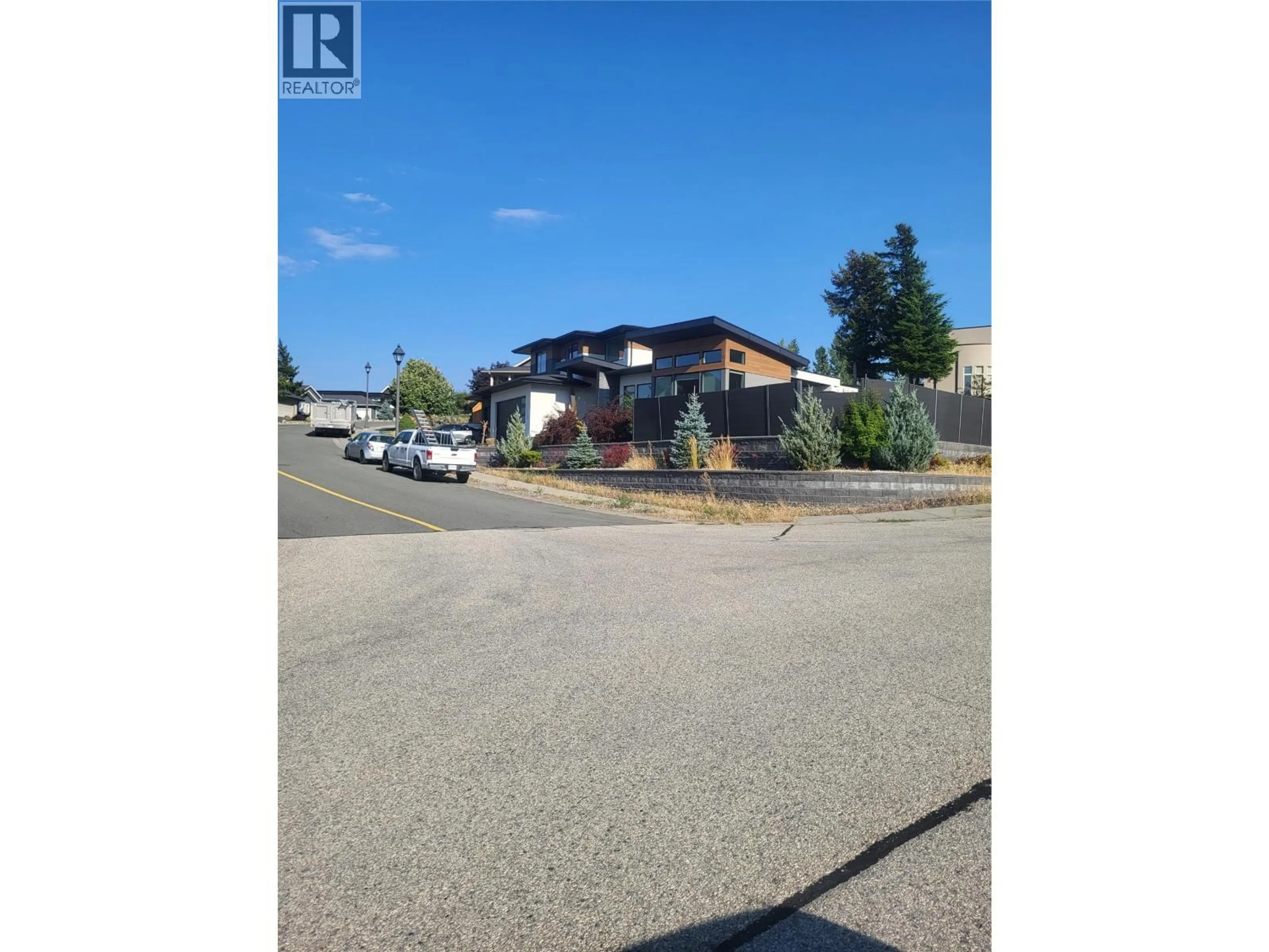 A pic from outside/outdoor area/front of a property/back of a property/a pic from drone, street for 1701 BIRKENHEAD PLACE, Kamloops British Columbia V2E2T6