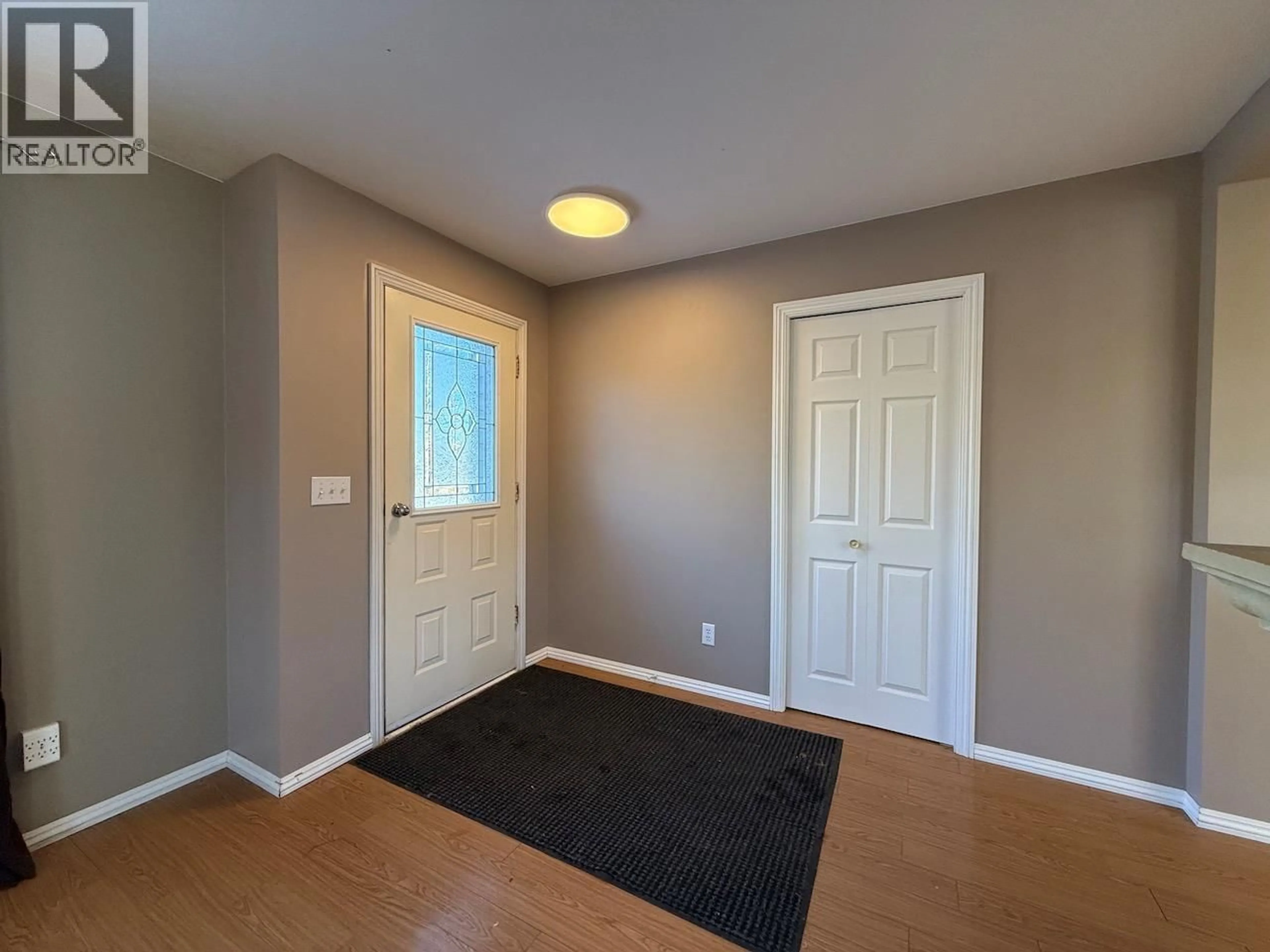 Indoor entryway for 461 HANNA ROAD, Pouce Coupe British Columbia V0C2C0