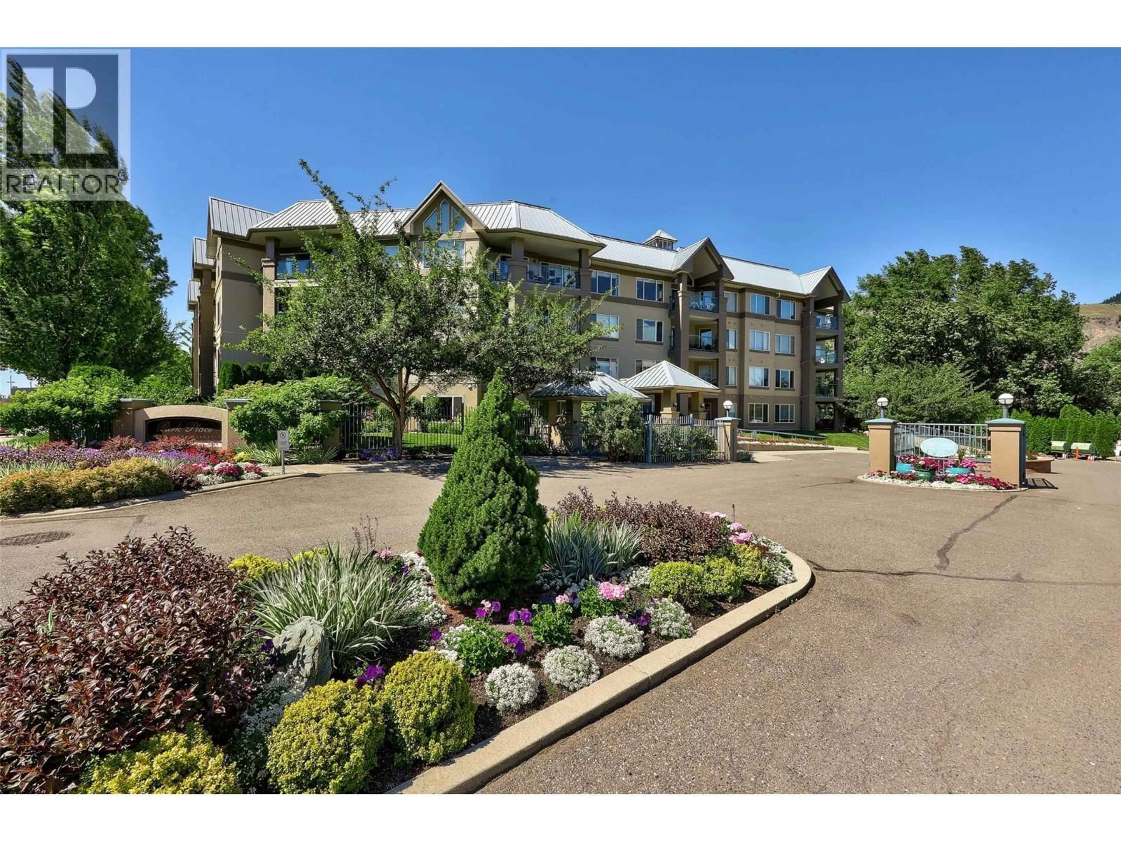 A pic from outside/outdoor area/front of a property/back of a property/a pic from drone, unknown for 103 - 950 LORNE STREET, Kamloops British Columbia V2C1W9