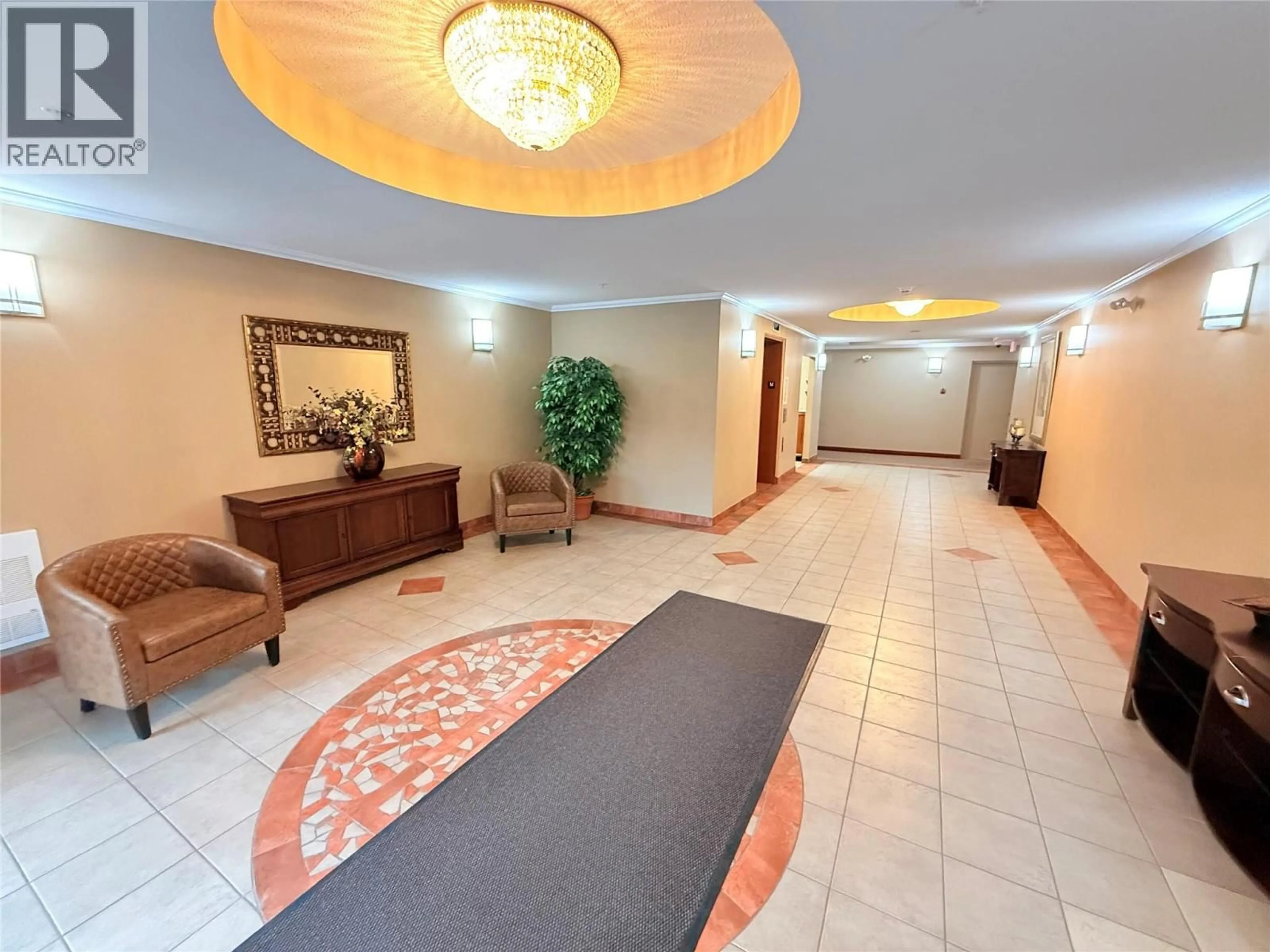 Lobby for 208 - 305 WHITMAN ROAD, Kelowna British Columbia V1V2P3