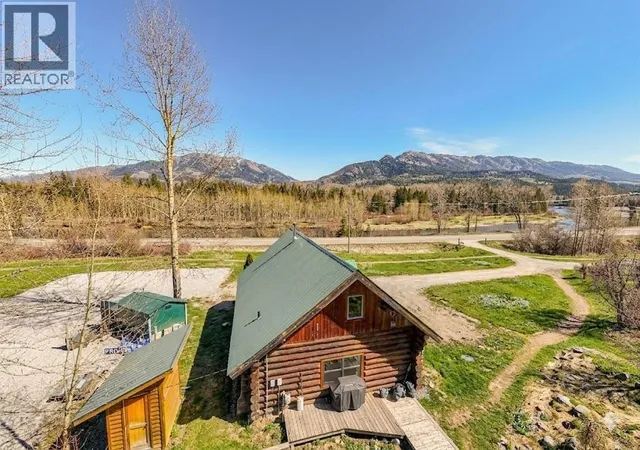 2131 HIGHWAY 3 HIGHWAY, Fernie 5