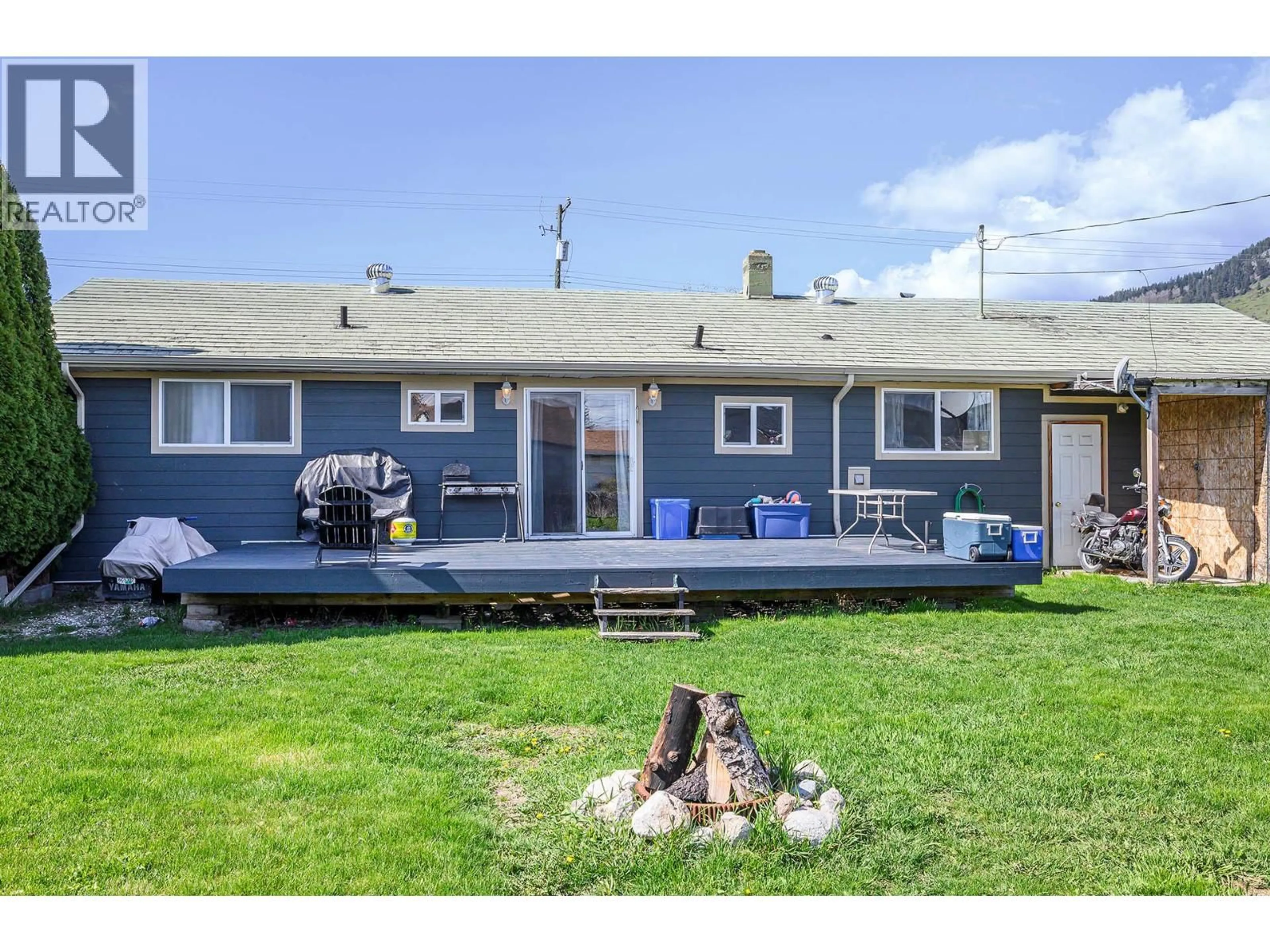 Unknown for 327 PINE STREET, Chase British Columbia V0E1M0