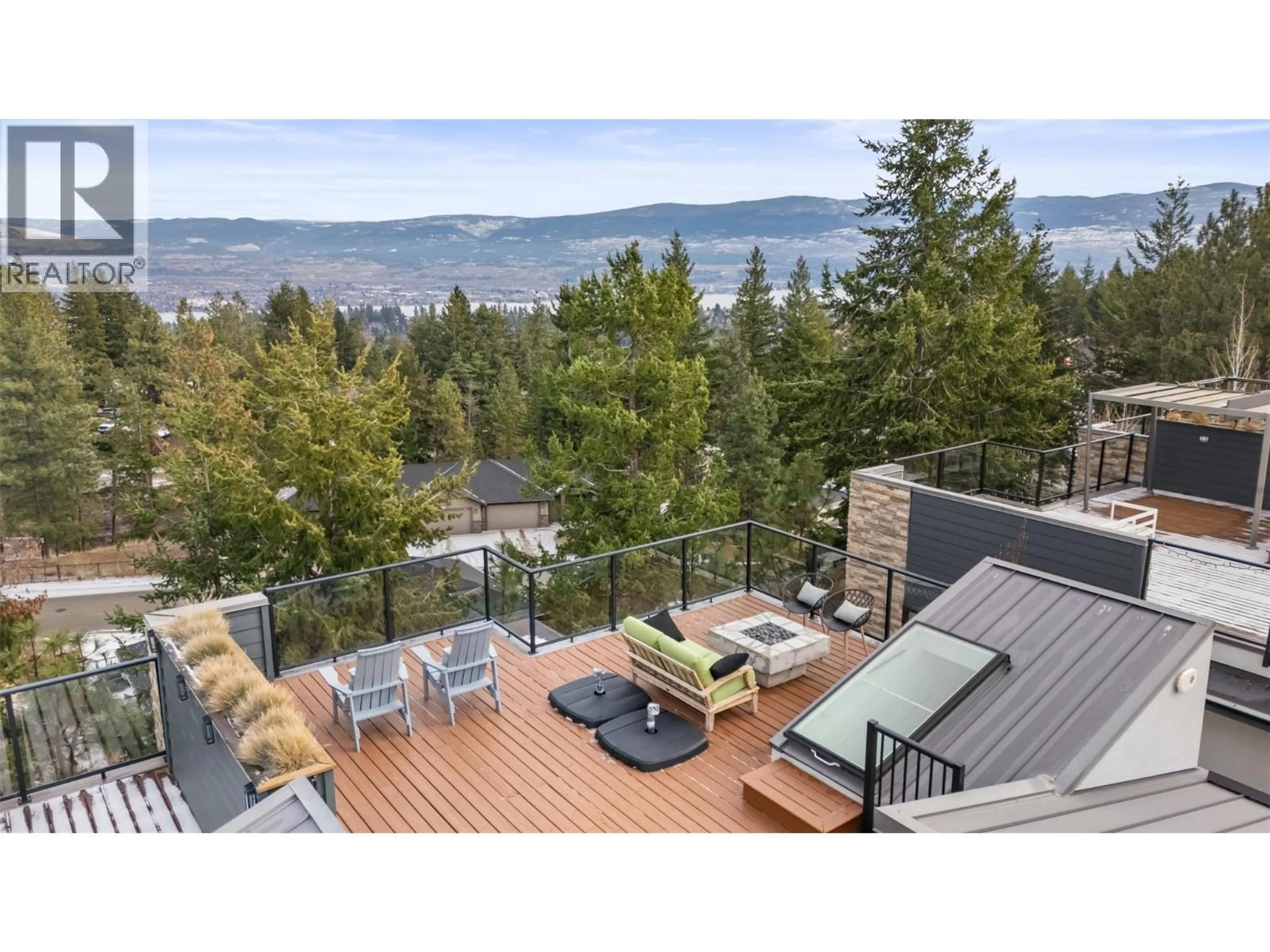 Patio, mountain view for 3 - 1818 PEAK POINT COURT, West Kelowna British Columbia V1Z4B4