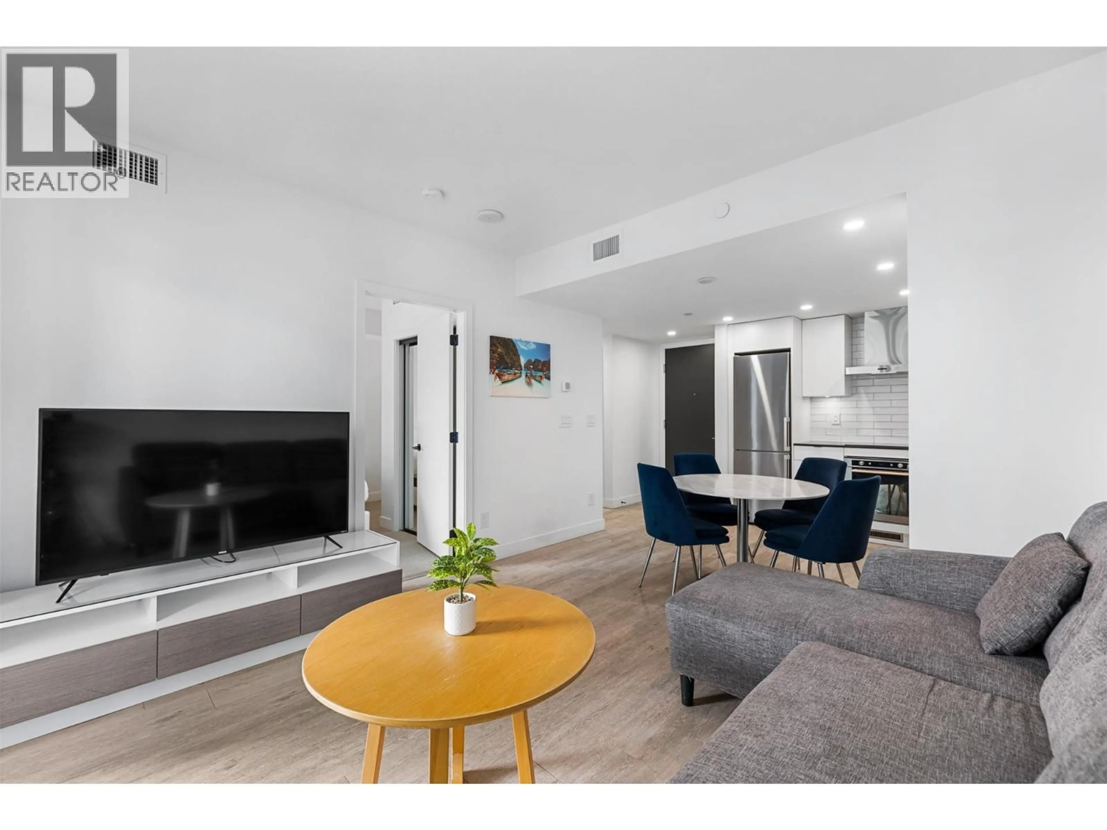 Unknown for 1103 - 1471 ST PAUL STREET, Kelowna British Columbia V1Y2E4