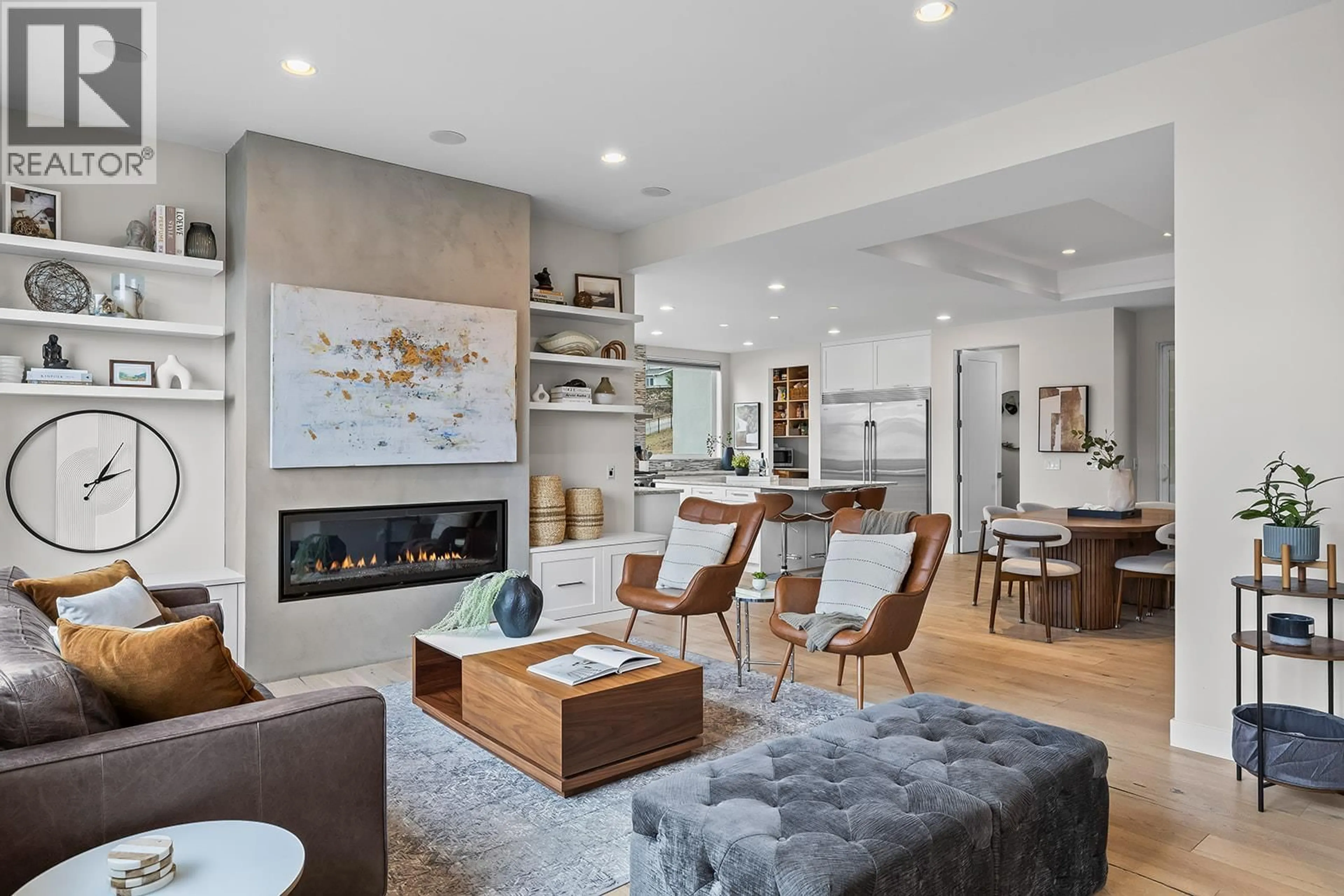 Living room with furniture, unknown for 1091 WESTPOINT DRIVE, Kelowna British Columbia V1W4Z9