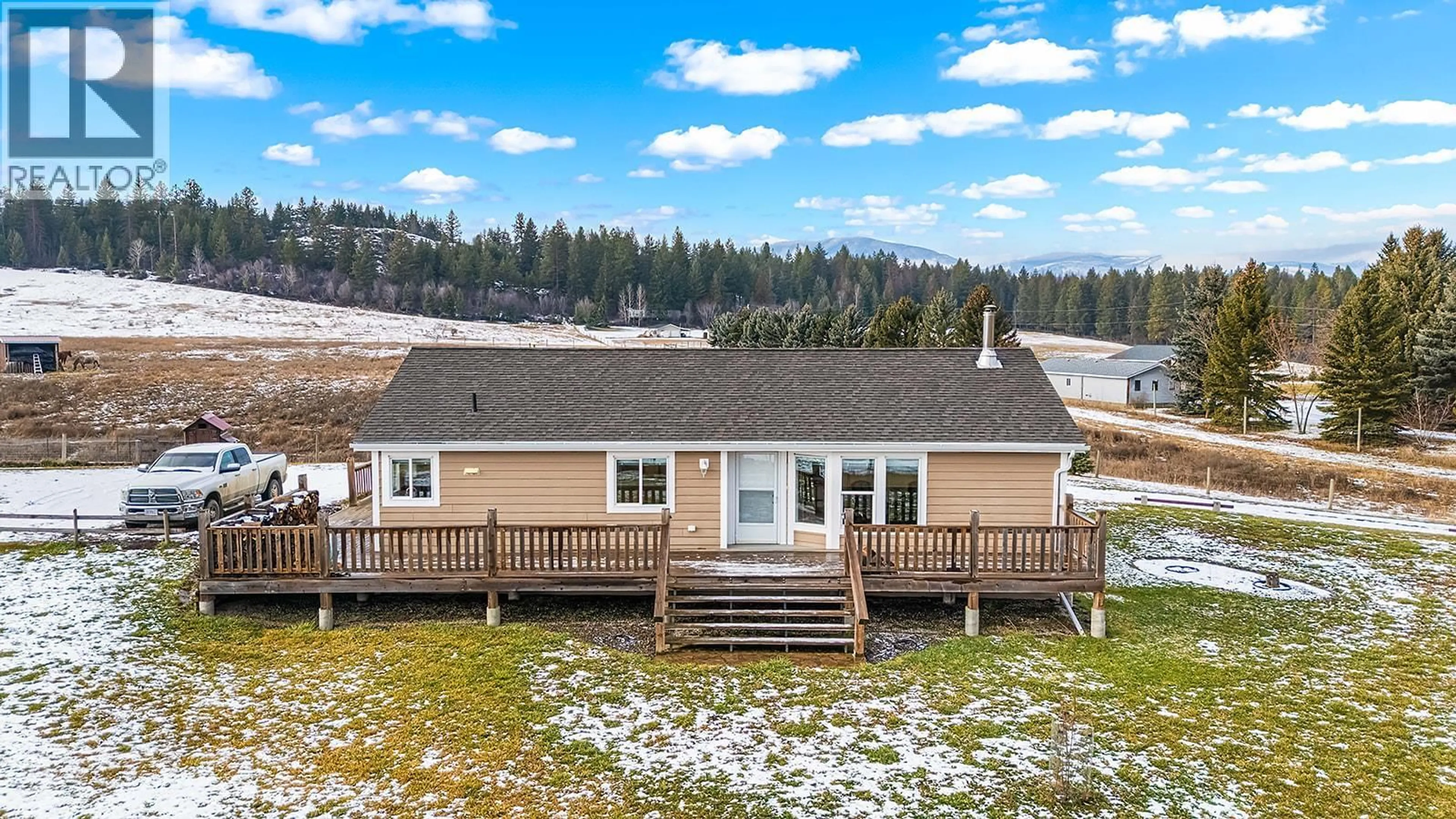 A pic from outside/outdoor area/front of a property/back of a property/a pic from drone, water/lake/river/ocean view for 3149 PHILLIPS ROAD, Lister British Columbia V0B1G2