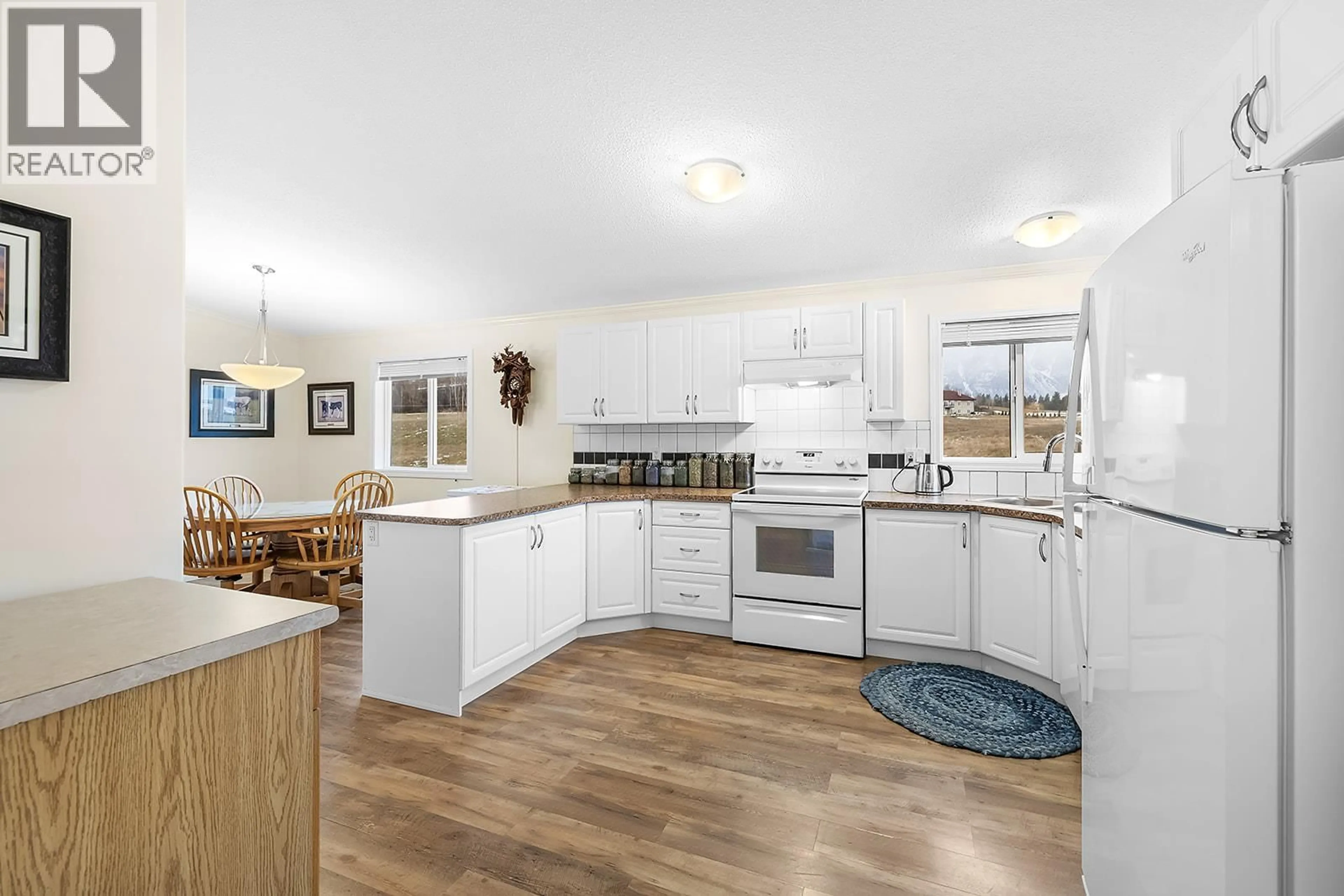 Open concept kitchen, unknown for 3149 PHILLIPS ROAD, Lister British Columbia V0B1G2