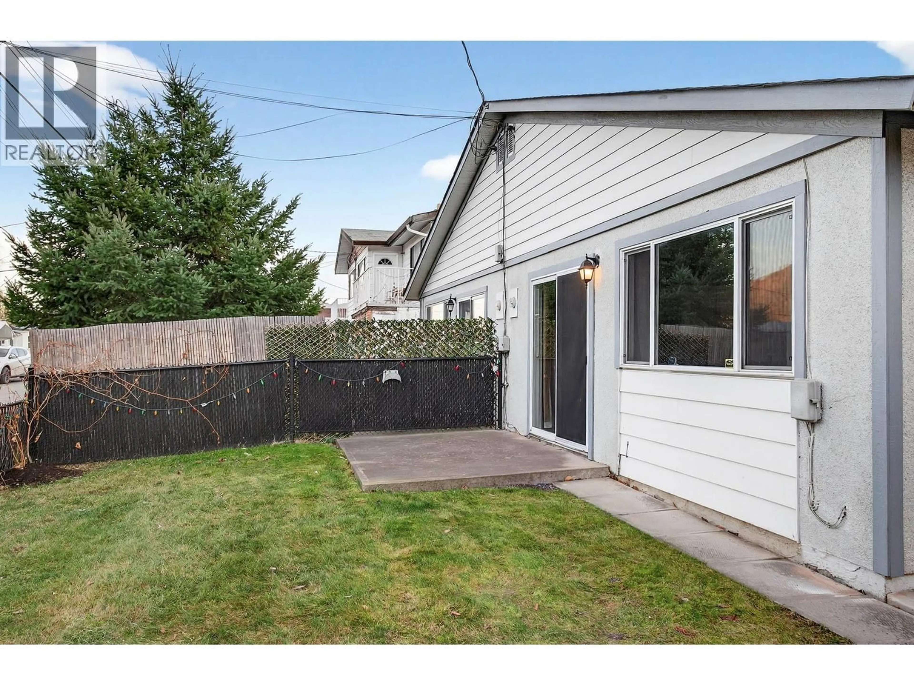 Patio, street for 204 FAIRVIEW AVENUE, Kamloops British Columbia V2B1E9