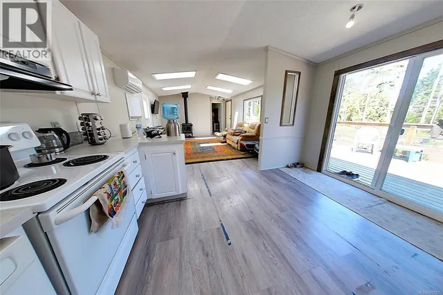 516 BERG ROAD, Gabriola Island 5
