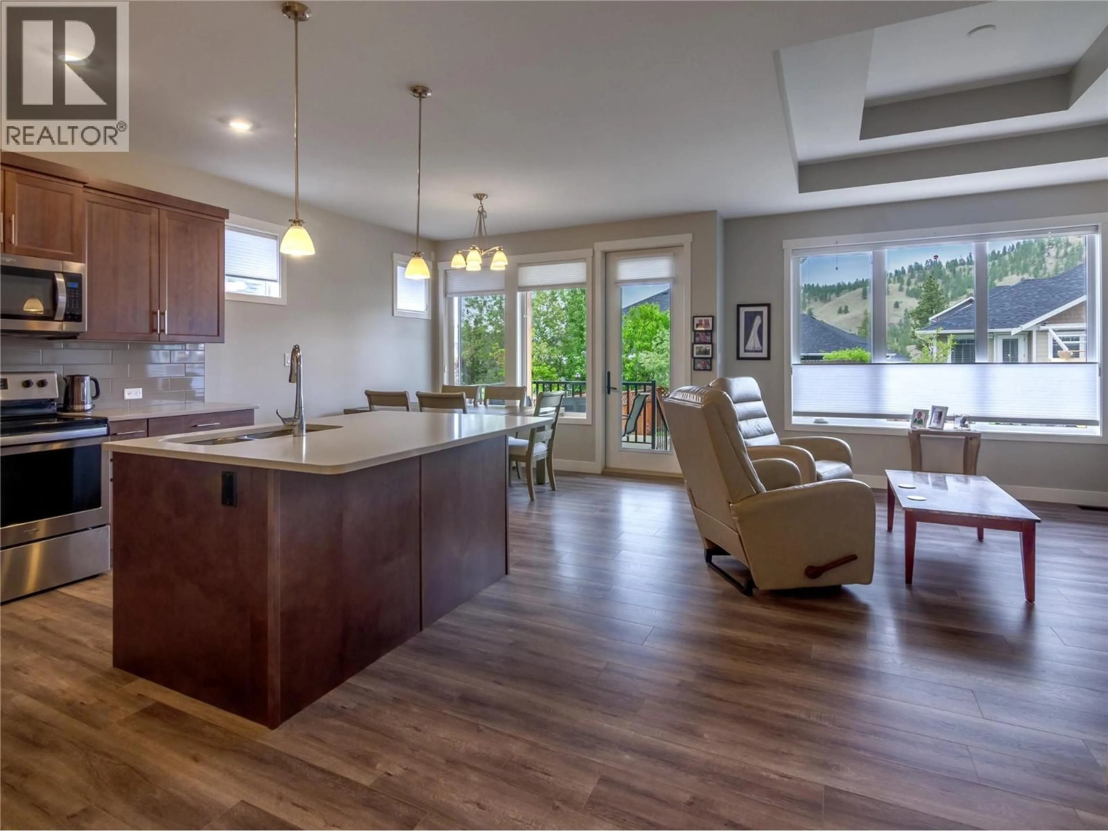 Open concept kitchen, unknown for 120 SENDERO CRESCENT, Penticton British Columbia V2A0C4