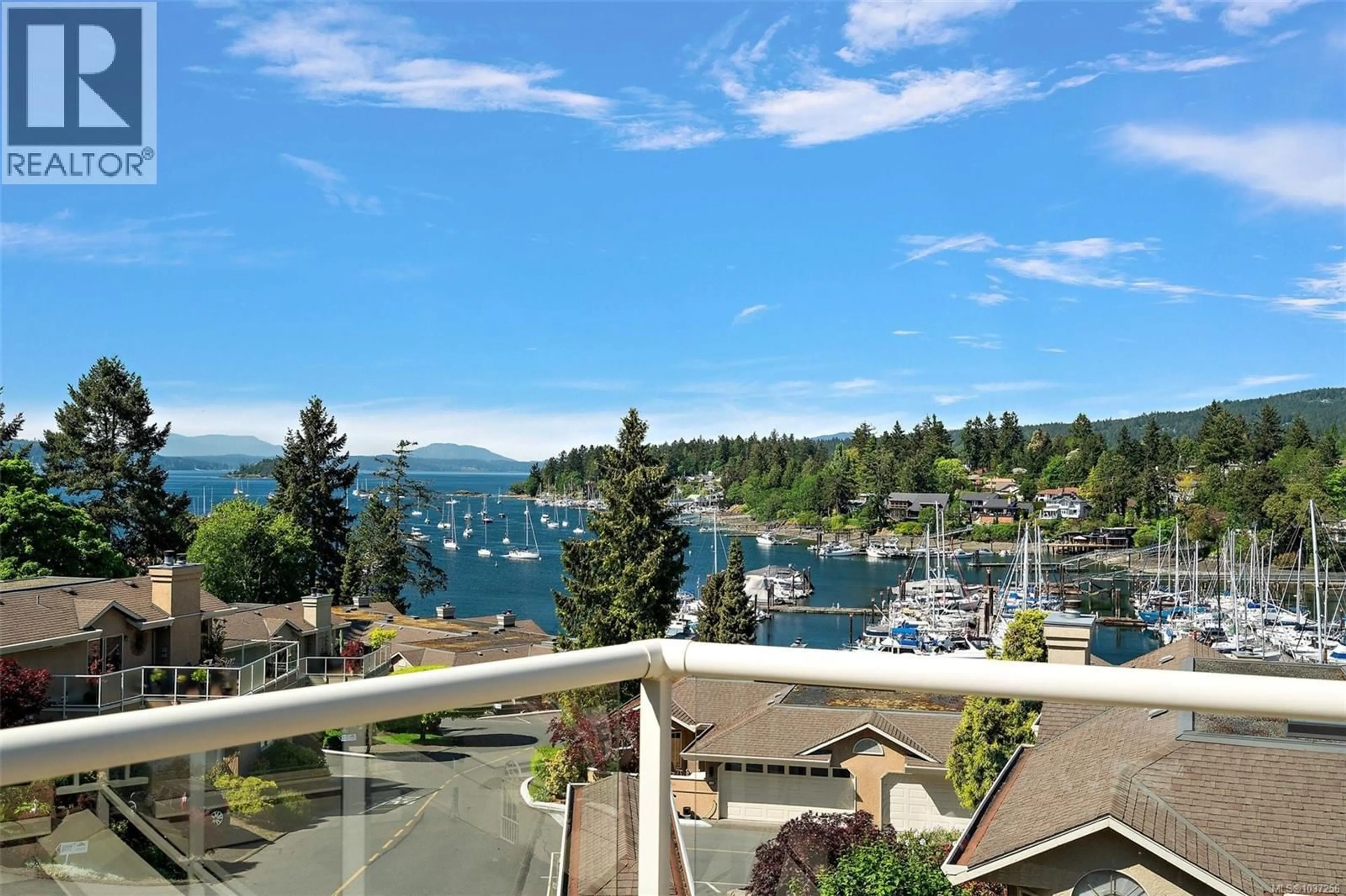 Patio, water/lake/river/ocean view for 702 - 6880 WALLACE DRIVE, Central Saanich British Columbia V8M1N8