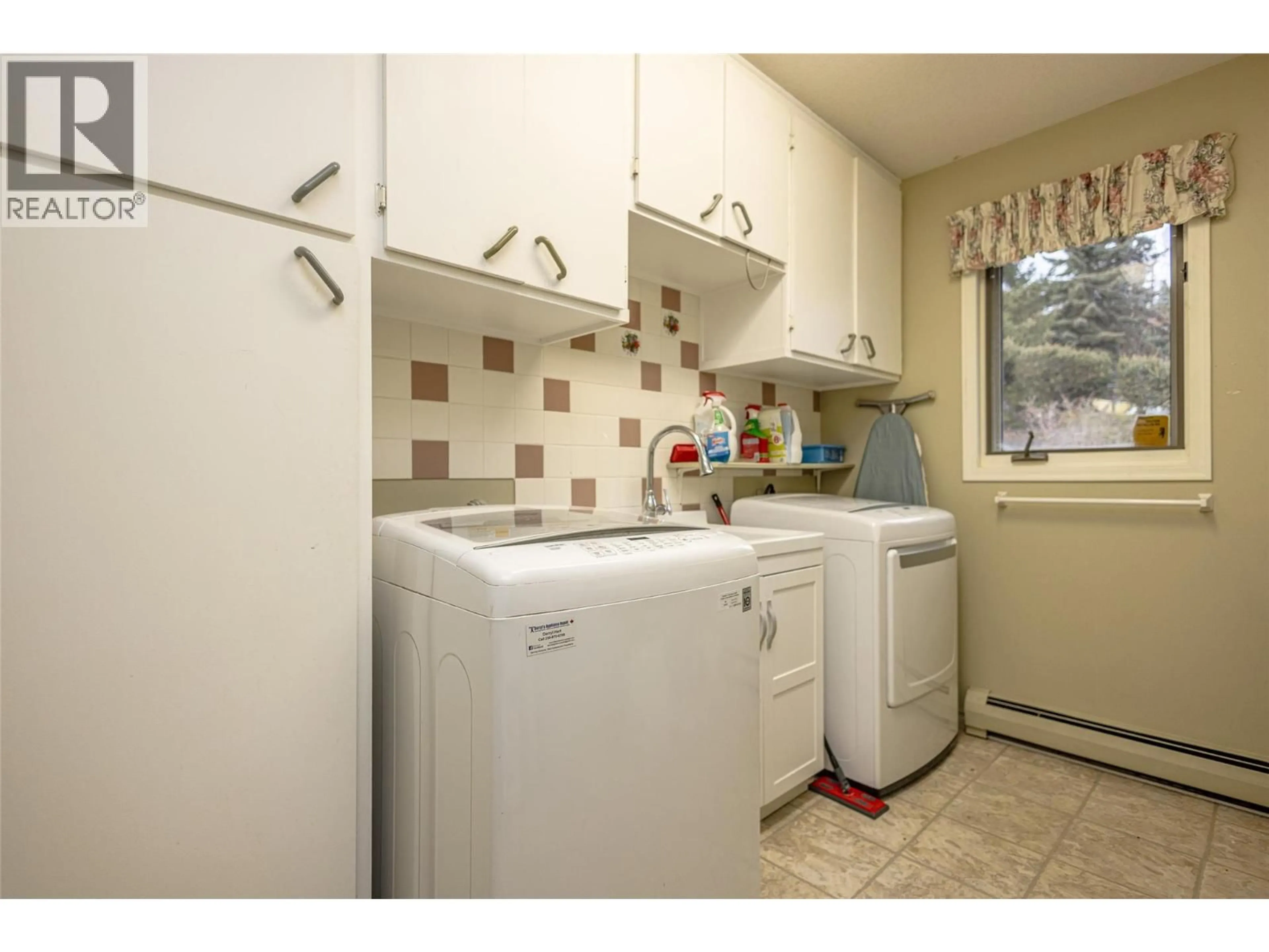 Standard kitchen, unknown for 6063 BEATRICE ROAD, Peachland British Columbia V0H1X4