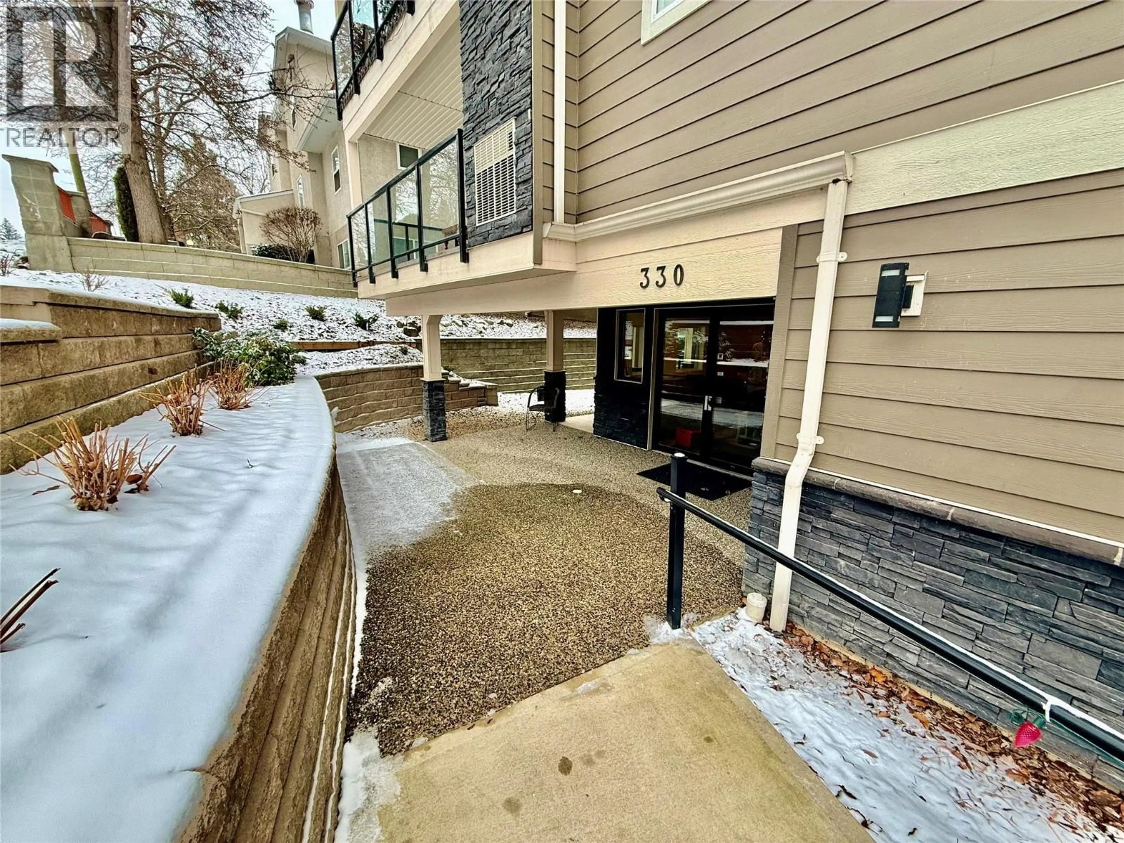 Unknown for 403 - 330 4 AVENUE SOUTHEAST, Salmon Arm British Columbia V1E4G4