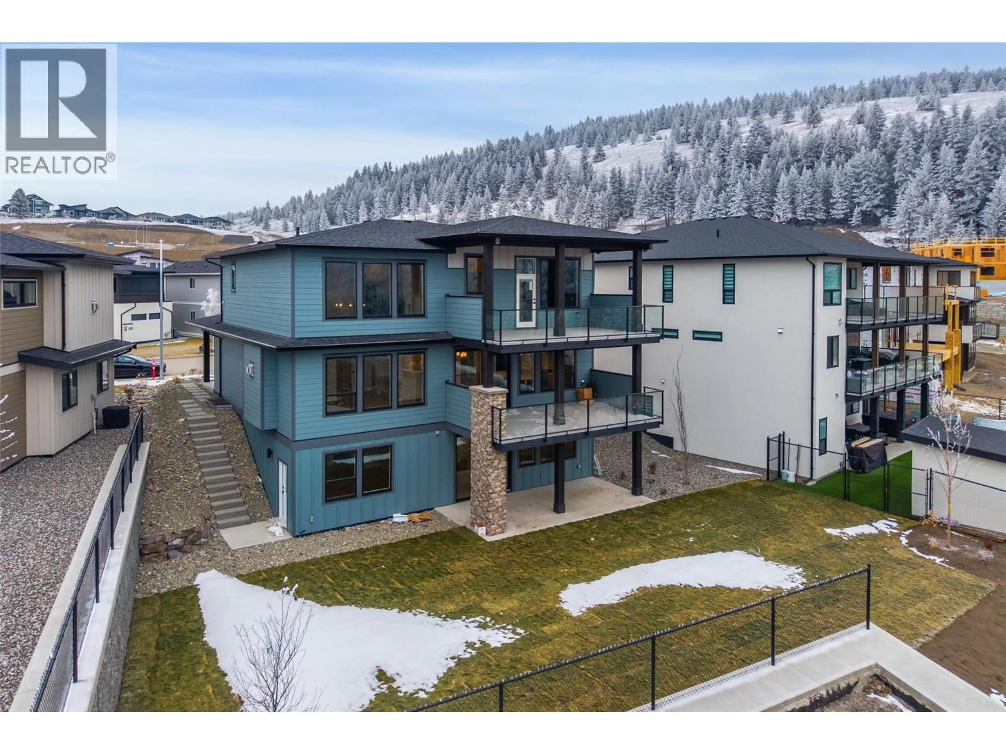 A pic from outside/outdoor area/front of a property/back of a property/a pic from drone, mountain view for 2082 LINFIELD DRIVE, Kamloops British Columbia V1S0G3