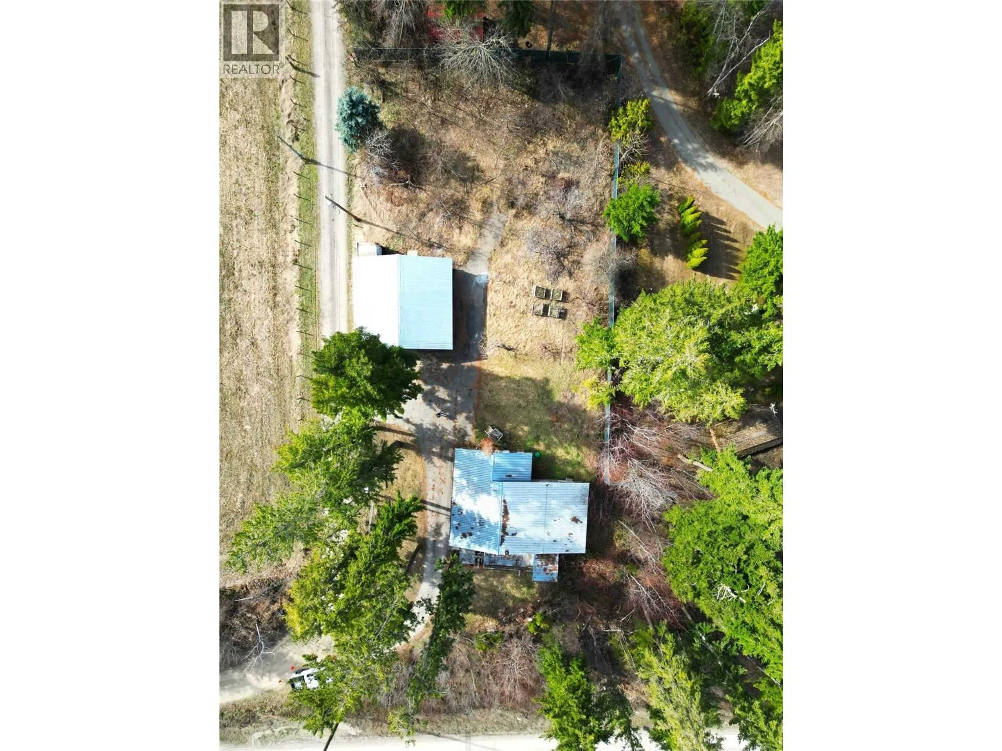 A pic from outside/outdoor area/front of a property/back of a property/a pic from drone, unknown for 271 97 B HIGHWAY NORTHEAST, Salmon Arm British Columbia V1E1X5