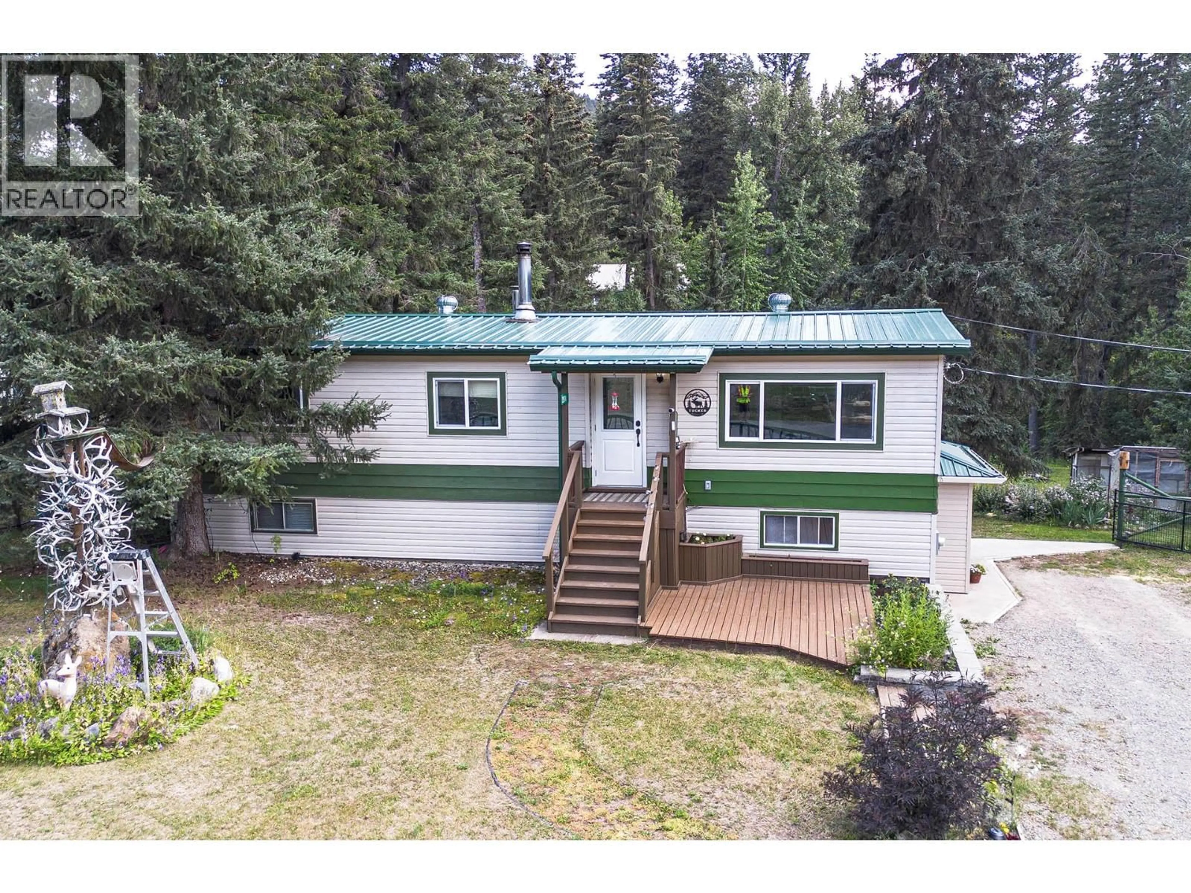 A pic from outside/outdoor area/front of a property/back of a property/a pic from drone, unknown for 2974 MCCREIGHT ROAD, Kamloops British Columbia V0E3E1