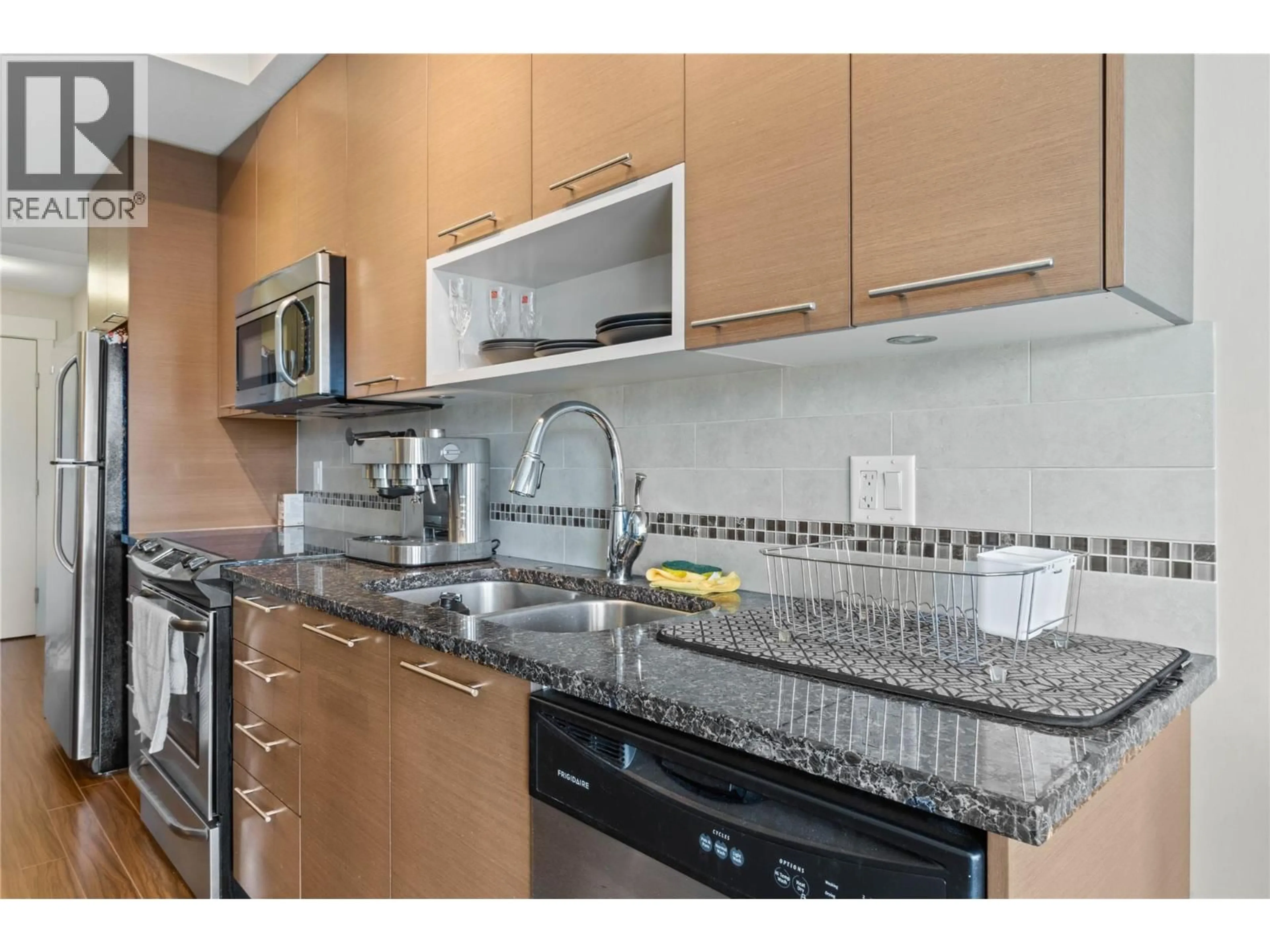 Standard kitchen, unknown for 3312 - 1040 TALASA COURT, Kamloops British Columbia V2H0C4