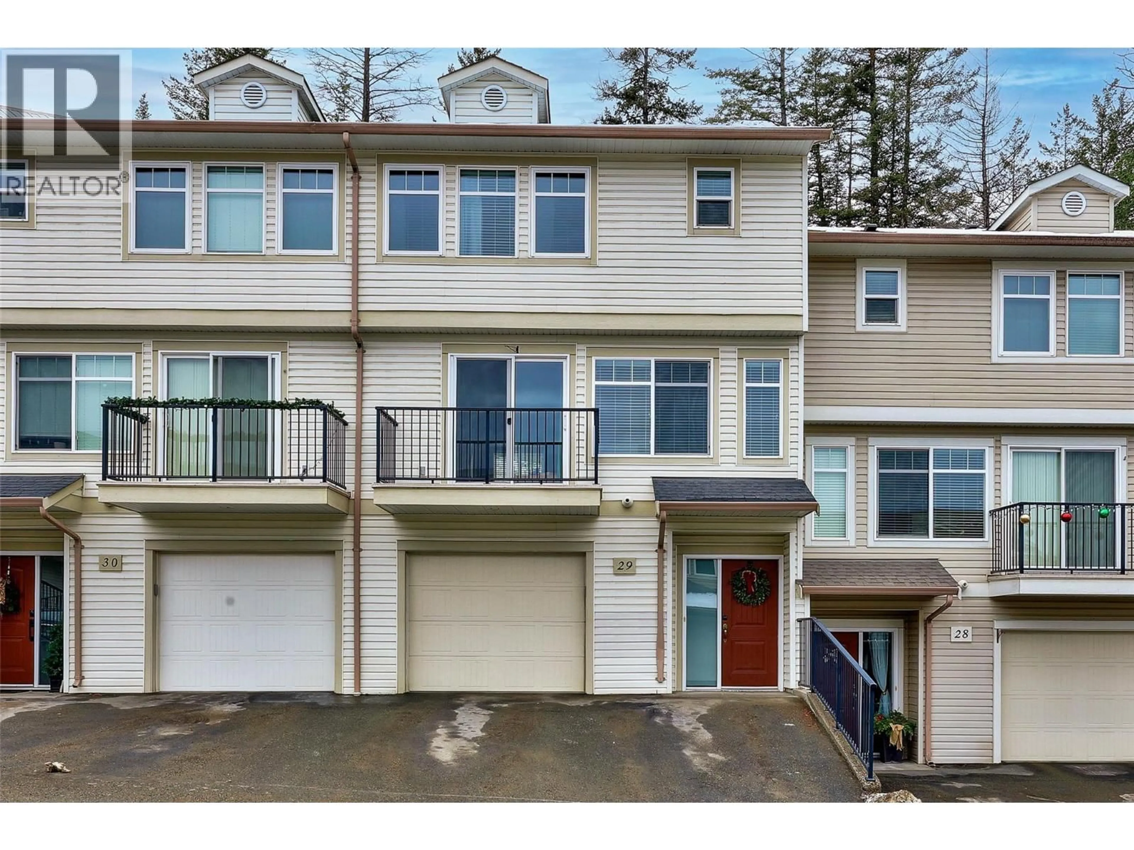 Unknown for 29 - 1990 PACIFIC WAY, Kamloops British Columbia V1S1W3