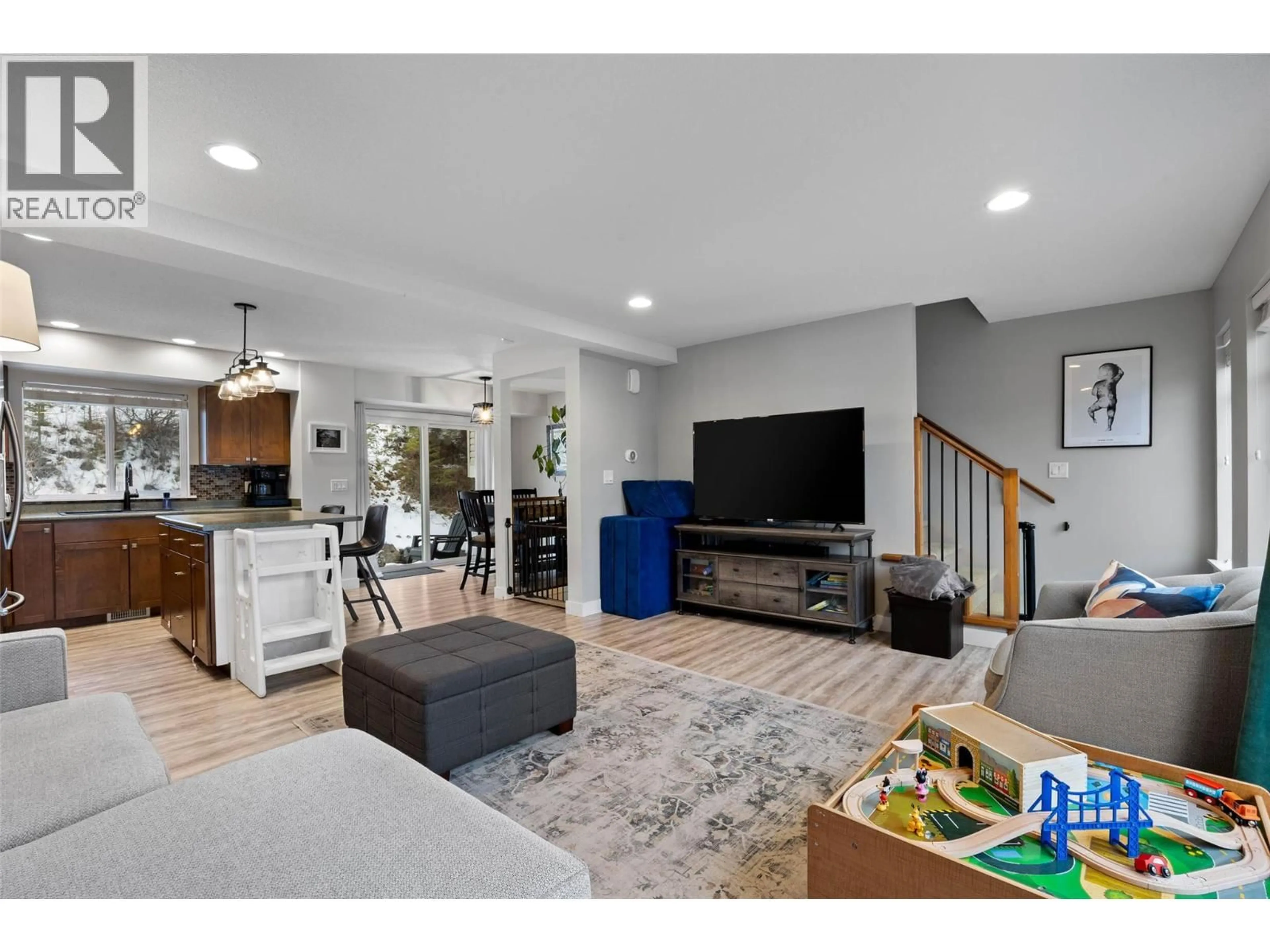 Living room with furniture, unknown for 29 - 1990 PACIFIC WAY, Kamloops British Columbia V1S1W3