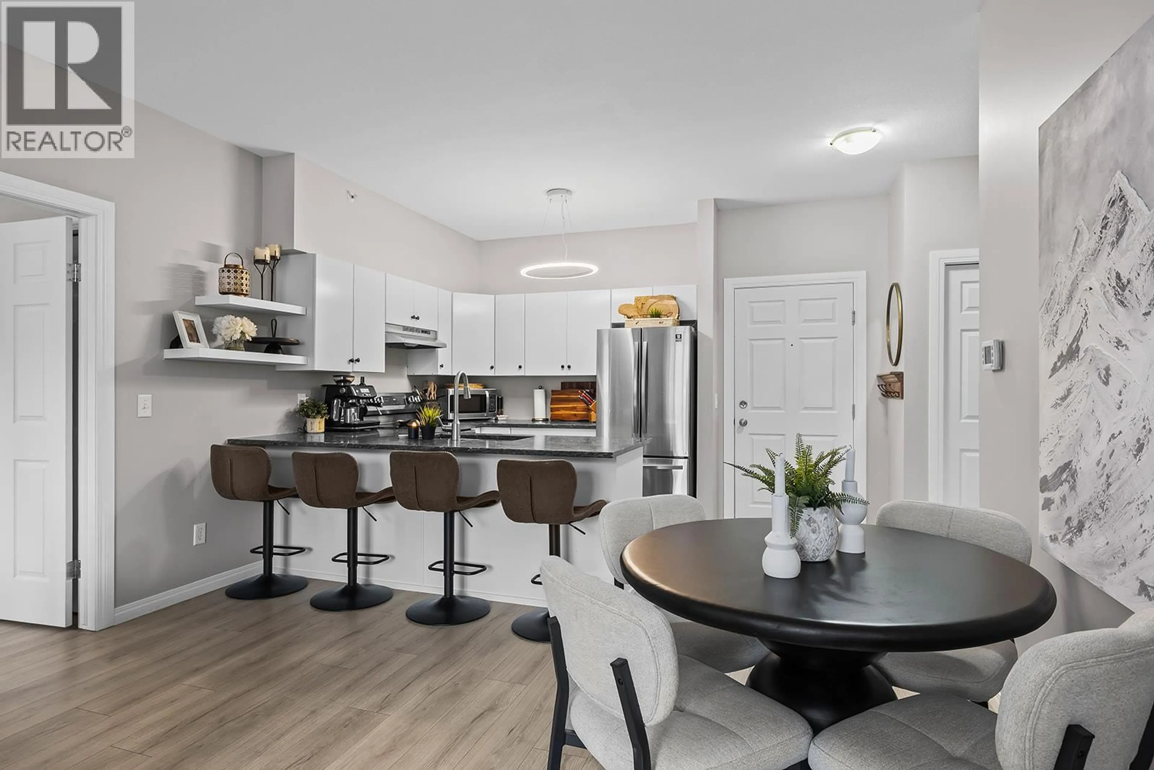 Open concept kitchen, unknown for 1617 - 1875 COUNTRY CLUB DRIVE, Kelowna British Columbia V1V2W7